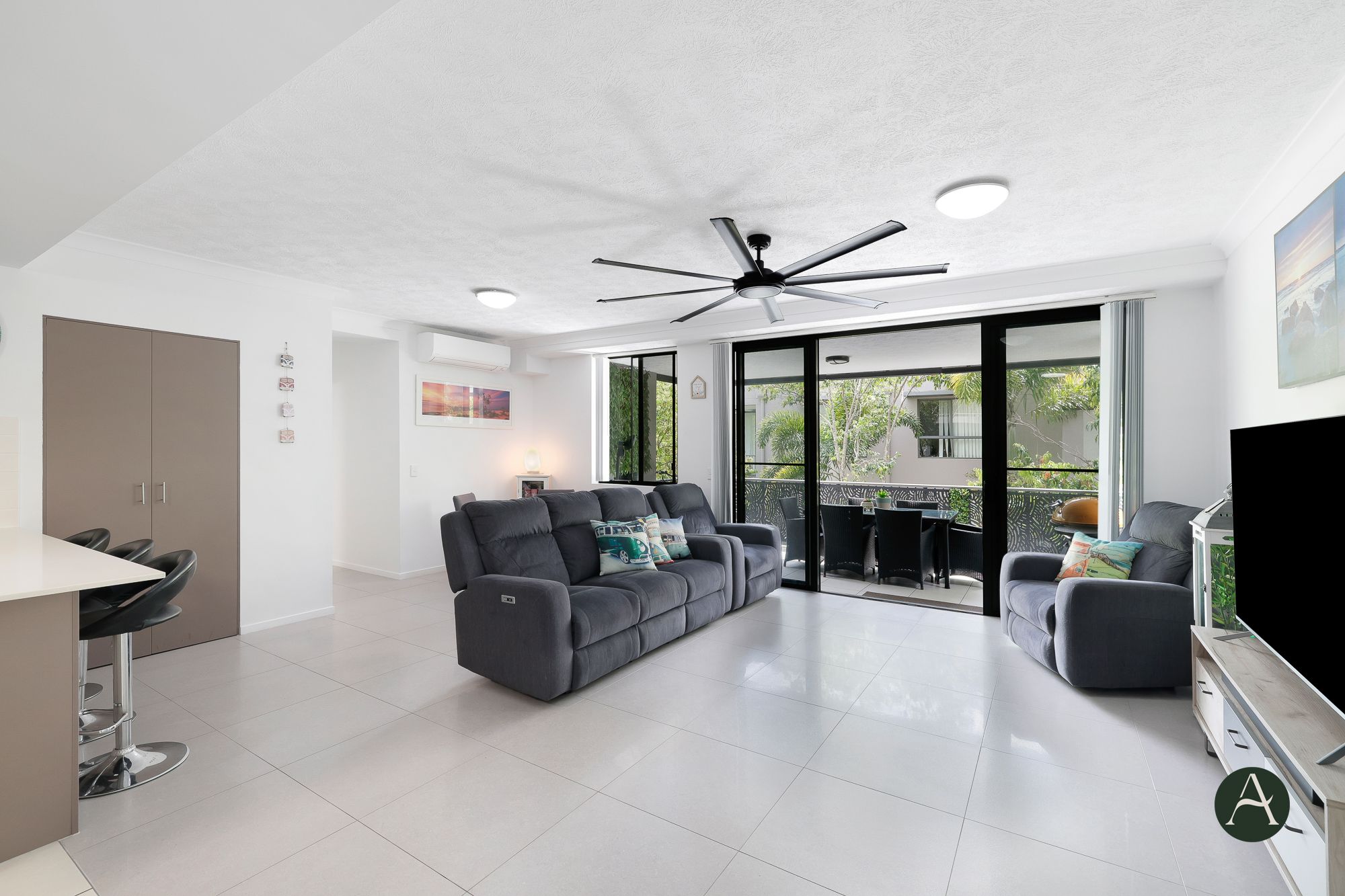 33/2 Acacia Court, Robina, QLD 4226