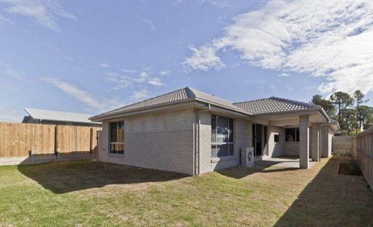 4 Surwold Way, LOGANLEA, QLD 4131