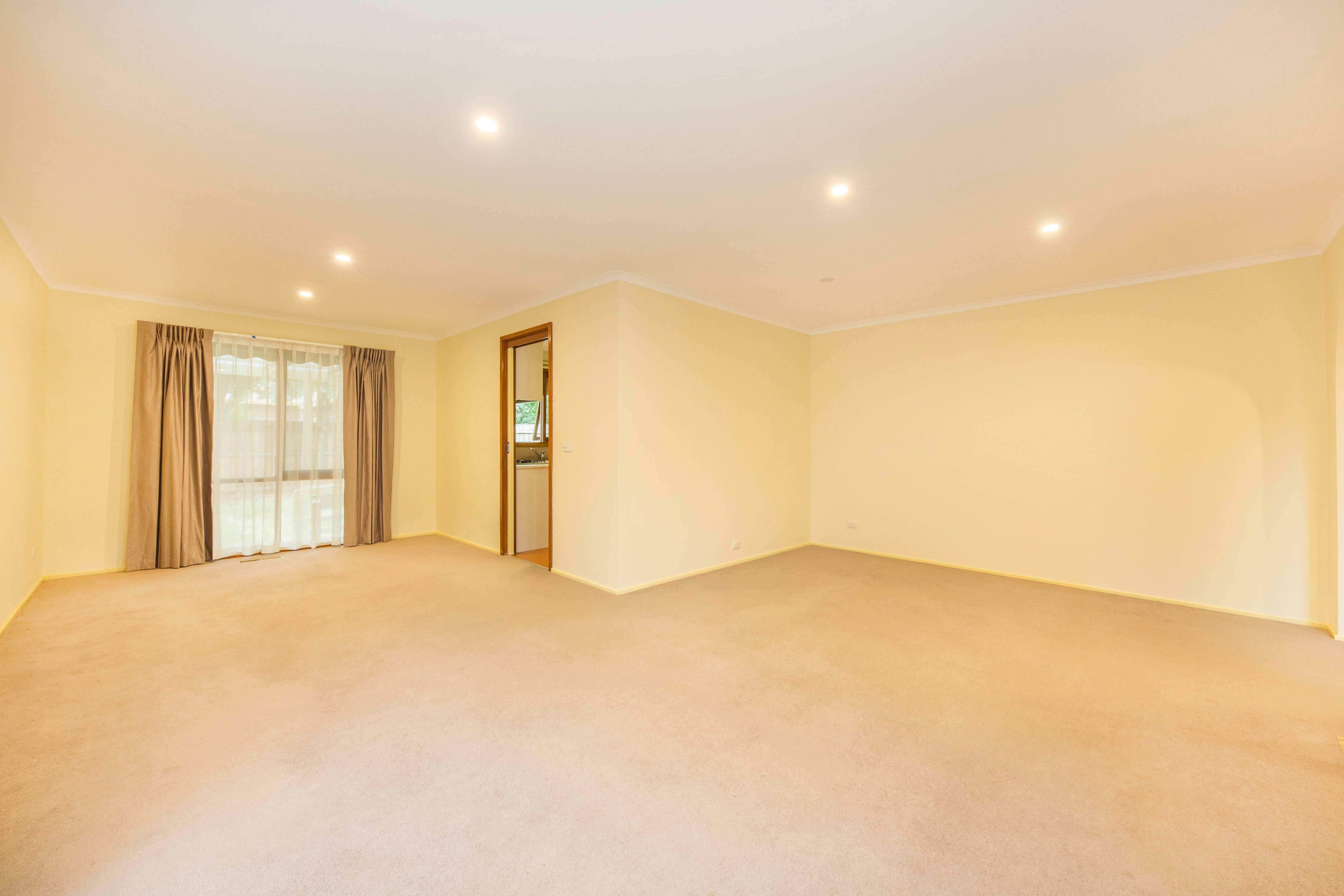 13 Holbeach Street, Burwood East, VIC 3151