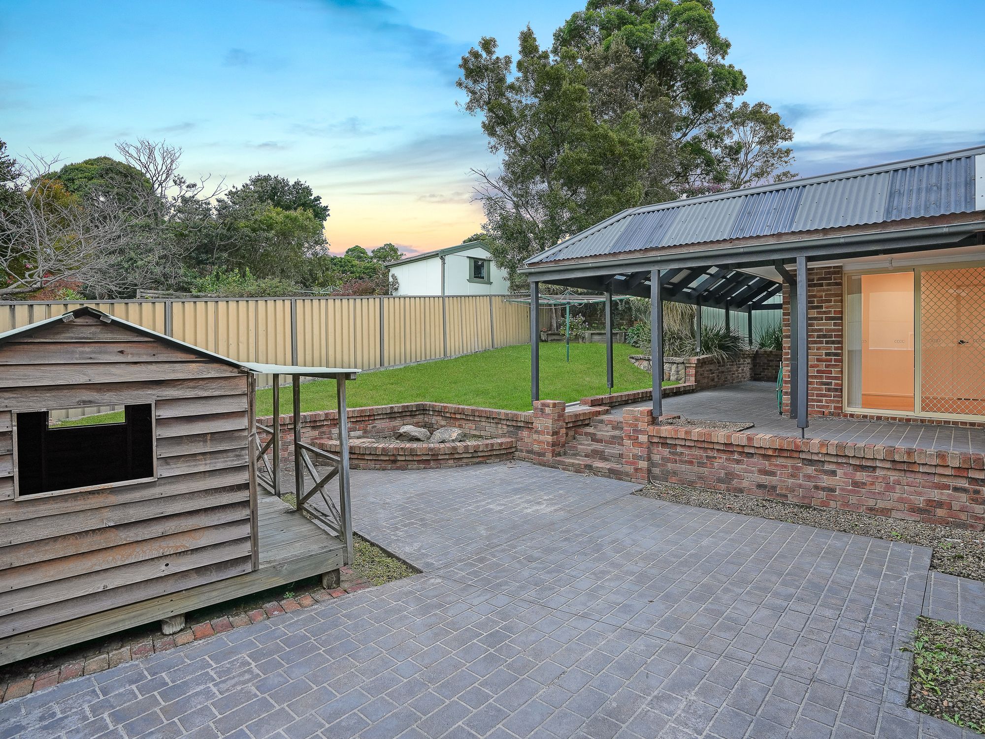 31 Carlon Crescent, Farmborough Heights, NSW 2526