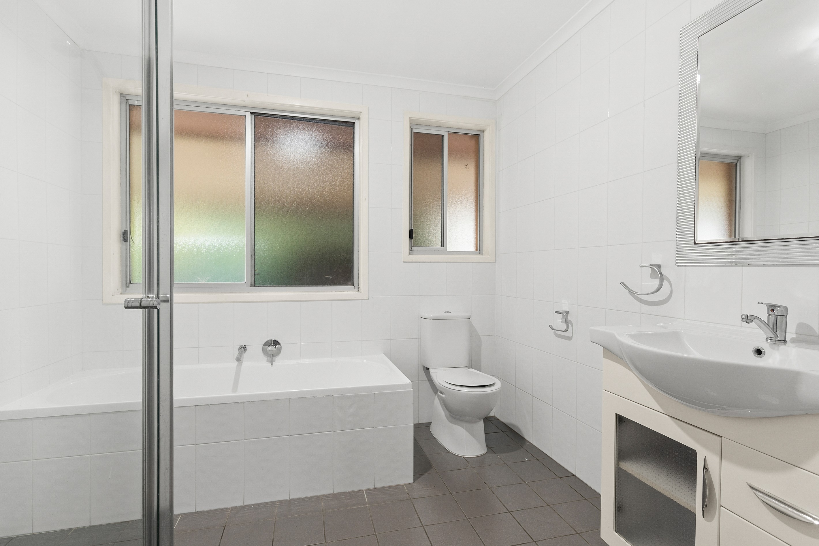 9 Blackbutt Way, Barrack Heights, NSW 2528