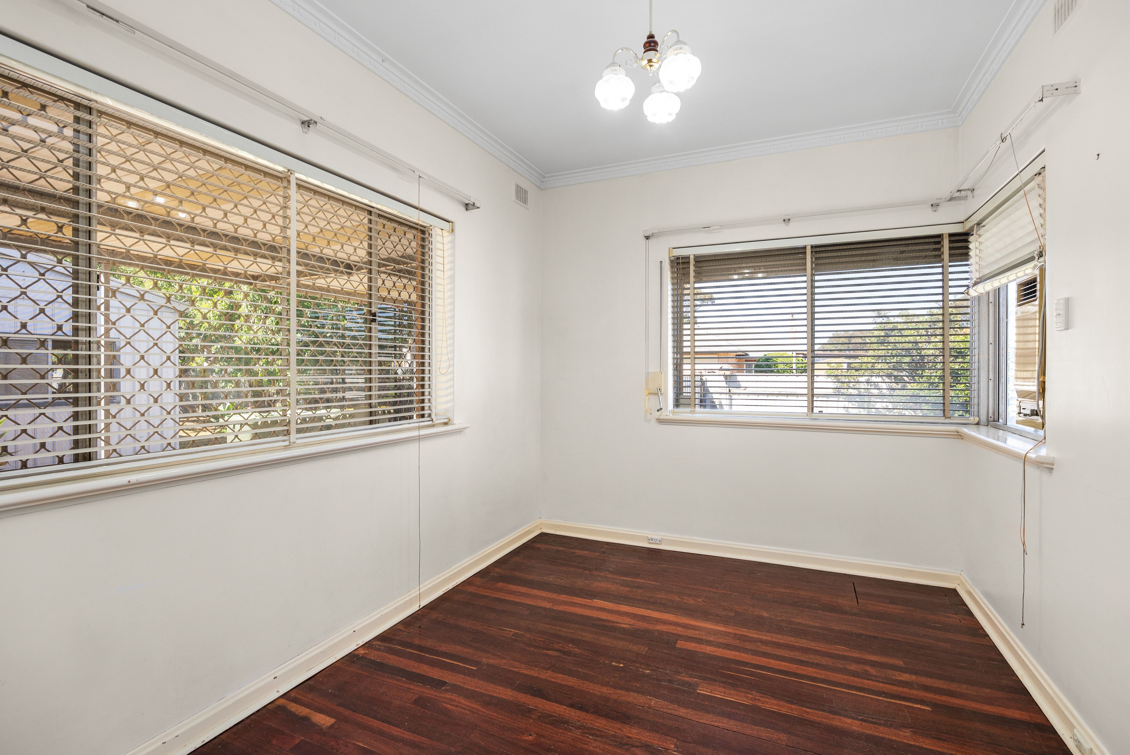 13-17 Resthaven Road — photo 7 of 21