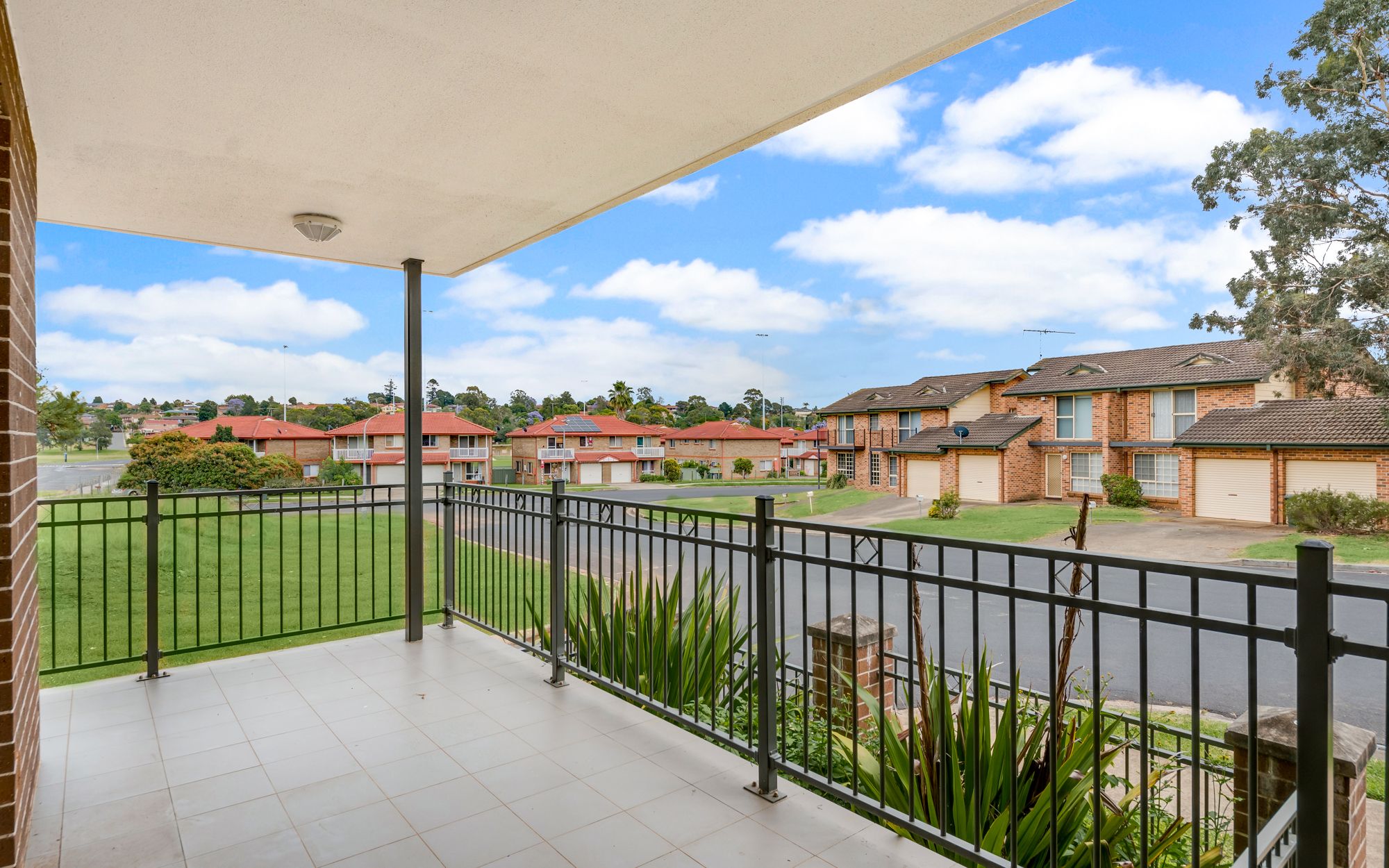 32/41 Woodhouse Drive, Ambarvale, NSW 2560