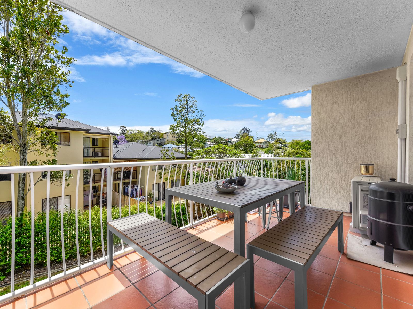 2/73 Waverley Road, Taringa, QLD 4068