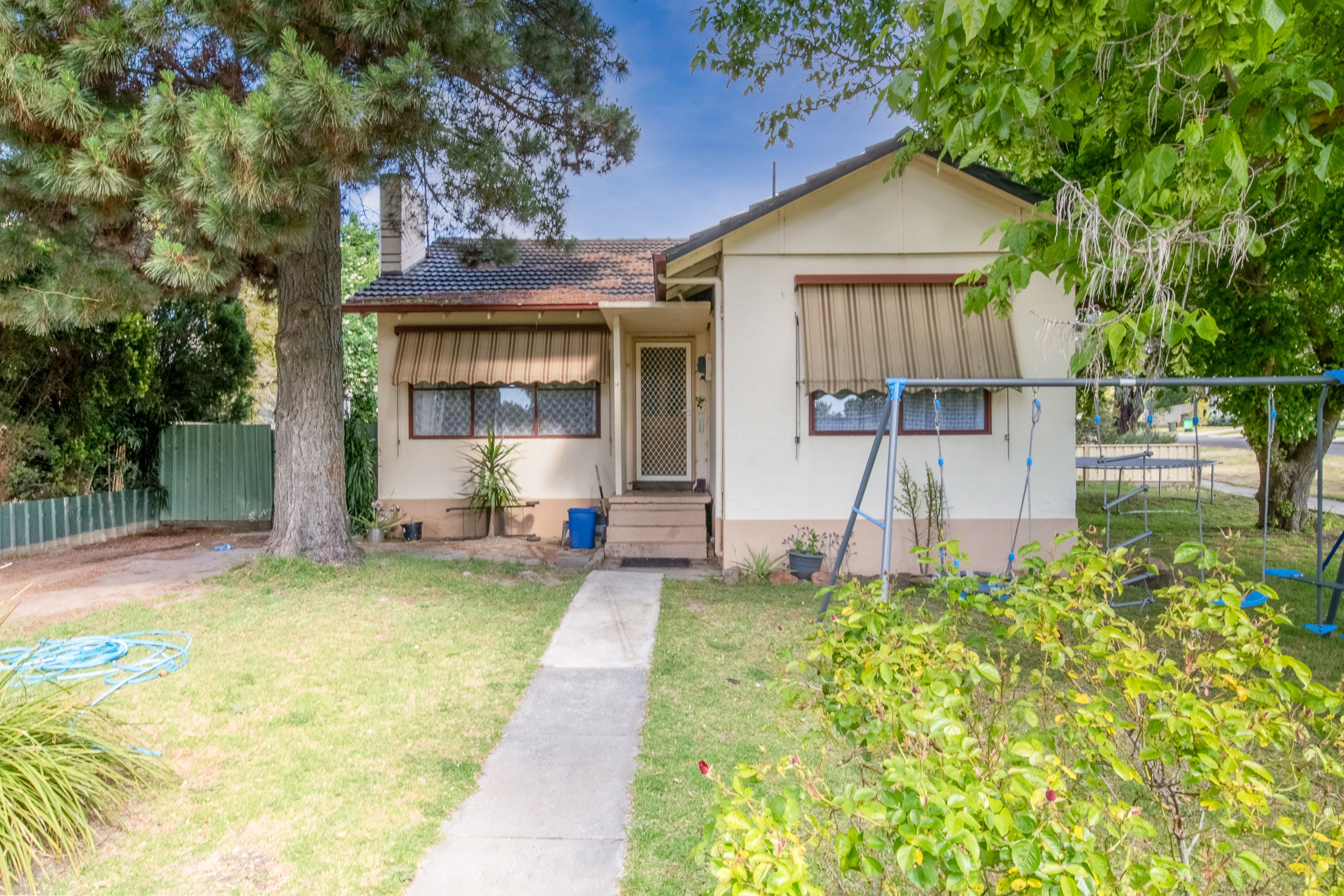 14 Duncan Street, Long Gully VIC 3550