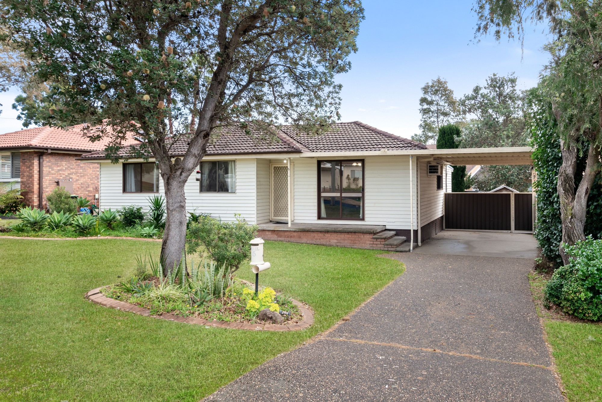 5 Illawong Road, Leumeah, NSW 2560