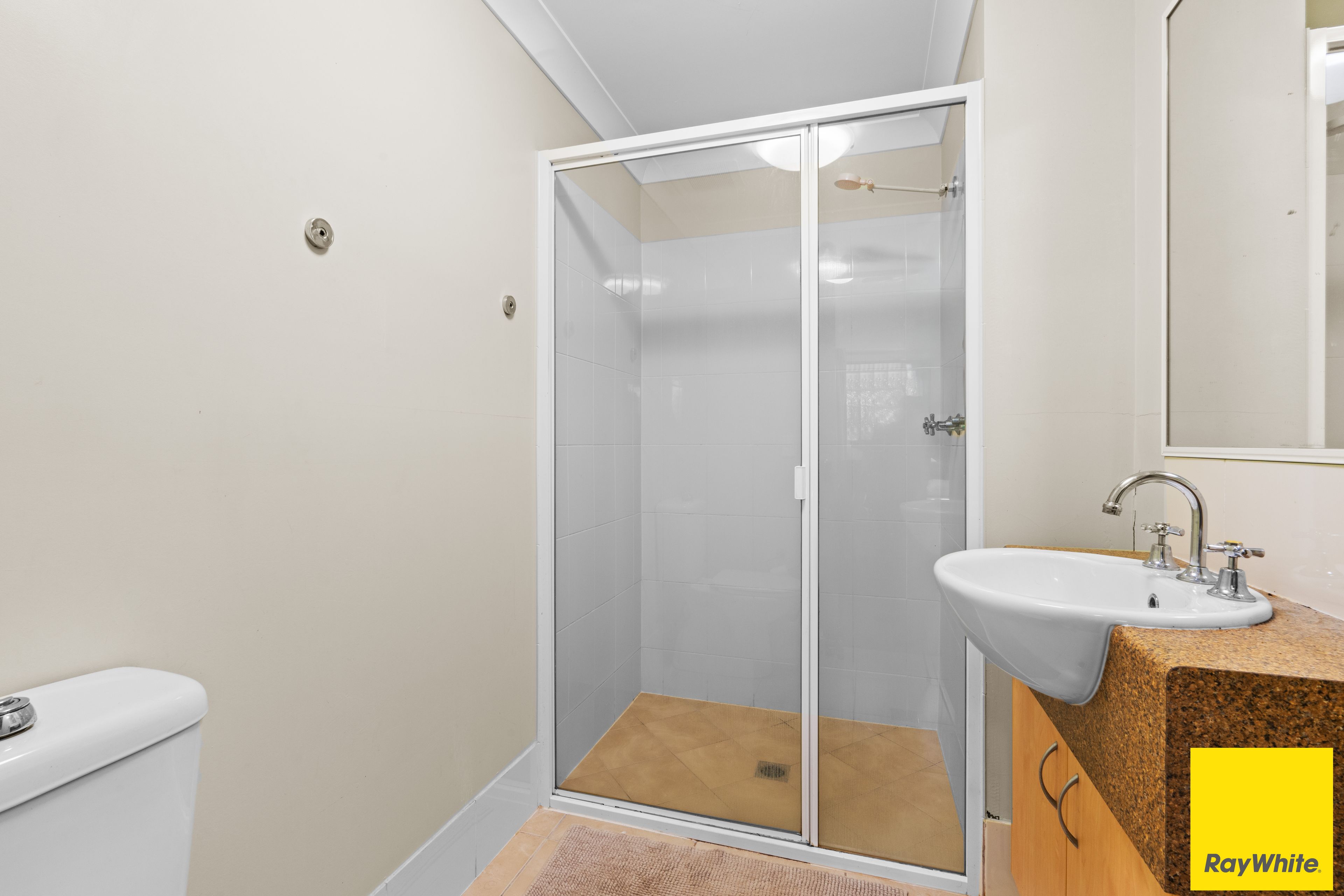 6/47-49 Mccormack Street — photo 7 of 17