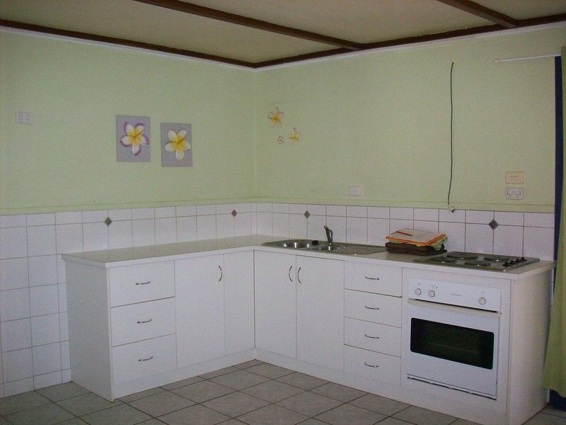 27 Simpson Street, Geraldton, WA 6530