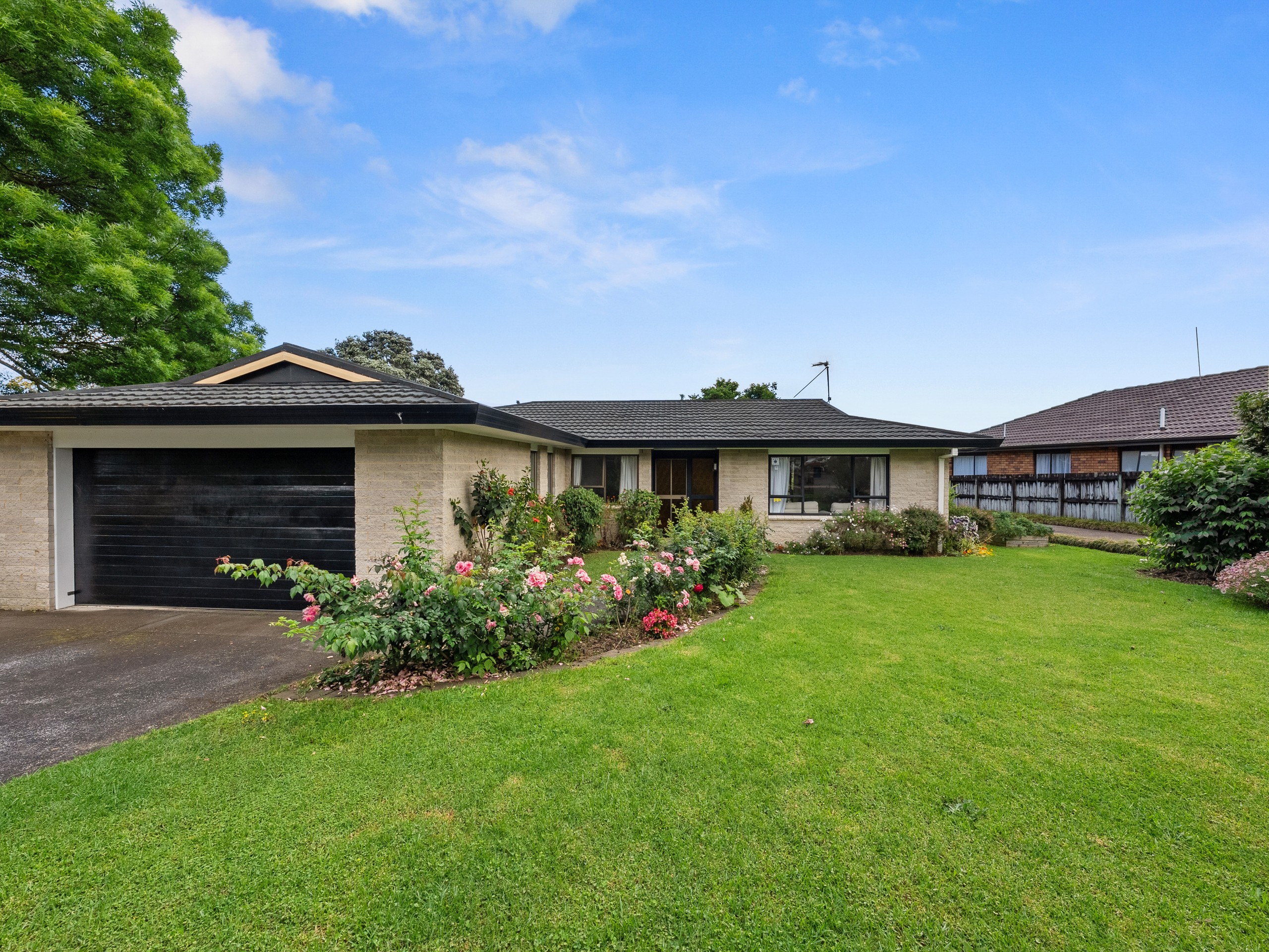 71 Walter Strevens Drive, Conifer Grove, Manukau City