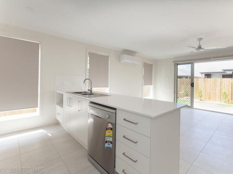 1/11 Snowden Crescent, Willow Vale, QLD 4209