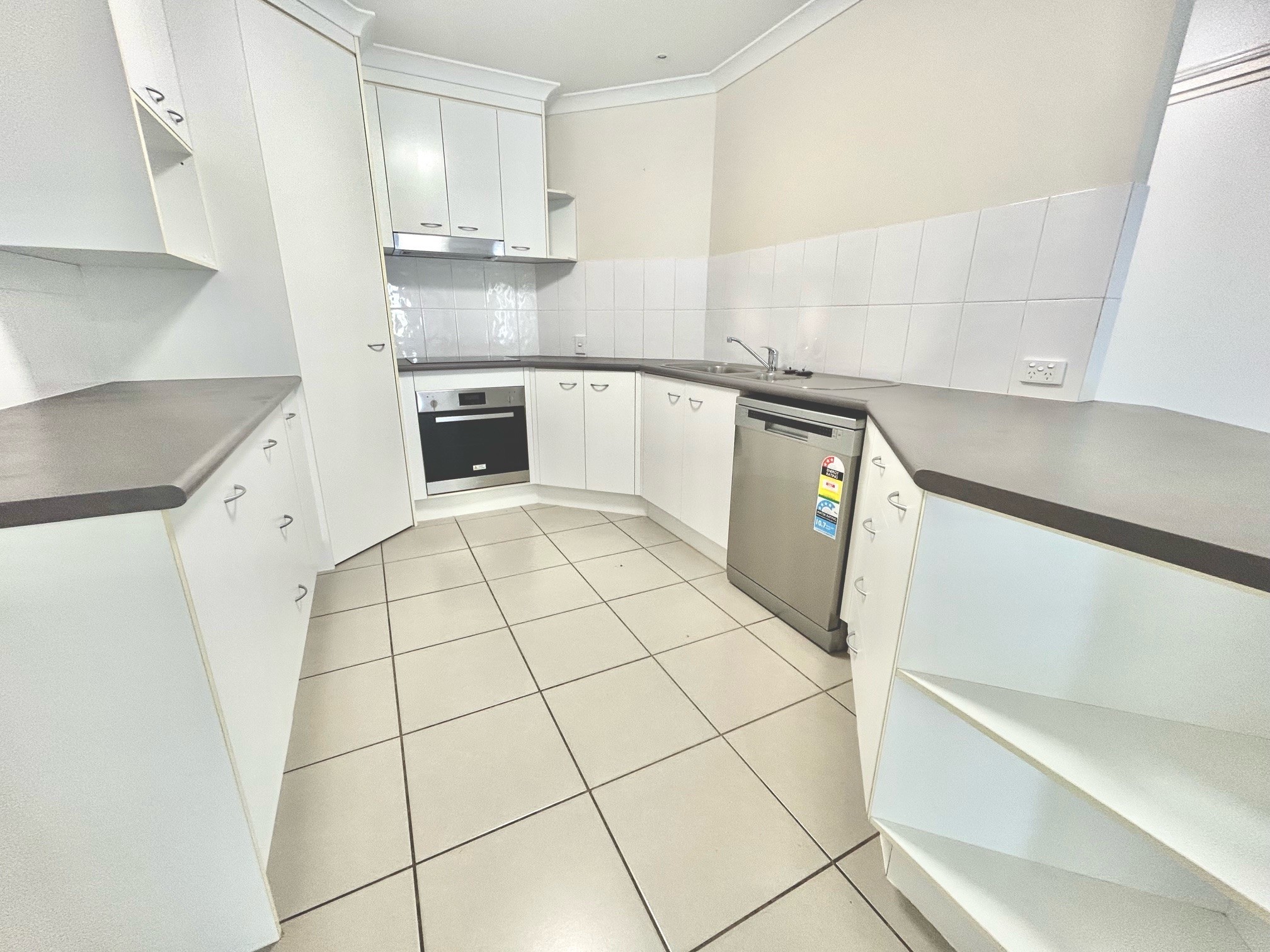 13 Leichhardt Court, Glen Eden, QLD 4680