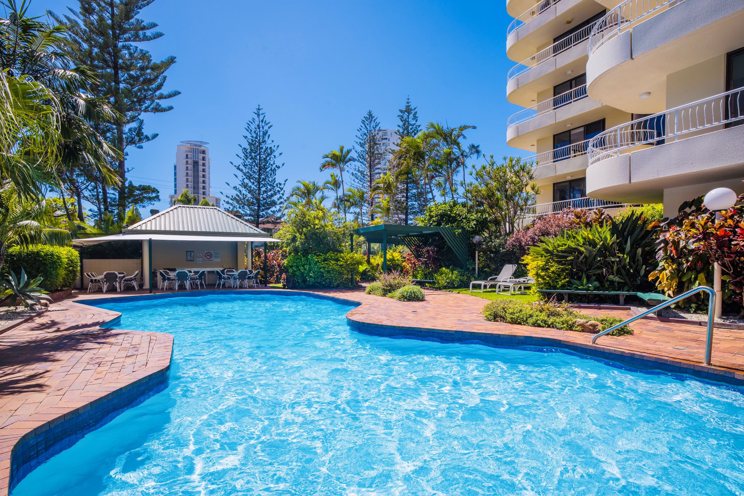 36/121 Surf Parade 'Capricornia', Broadbeach, QLD 4218