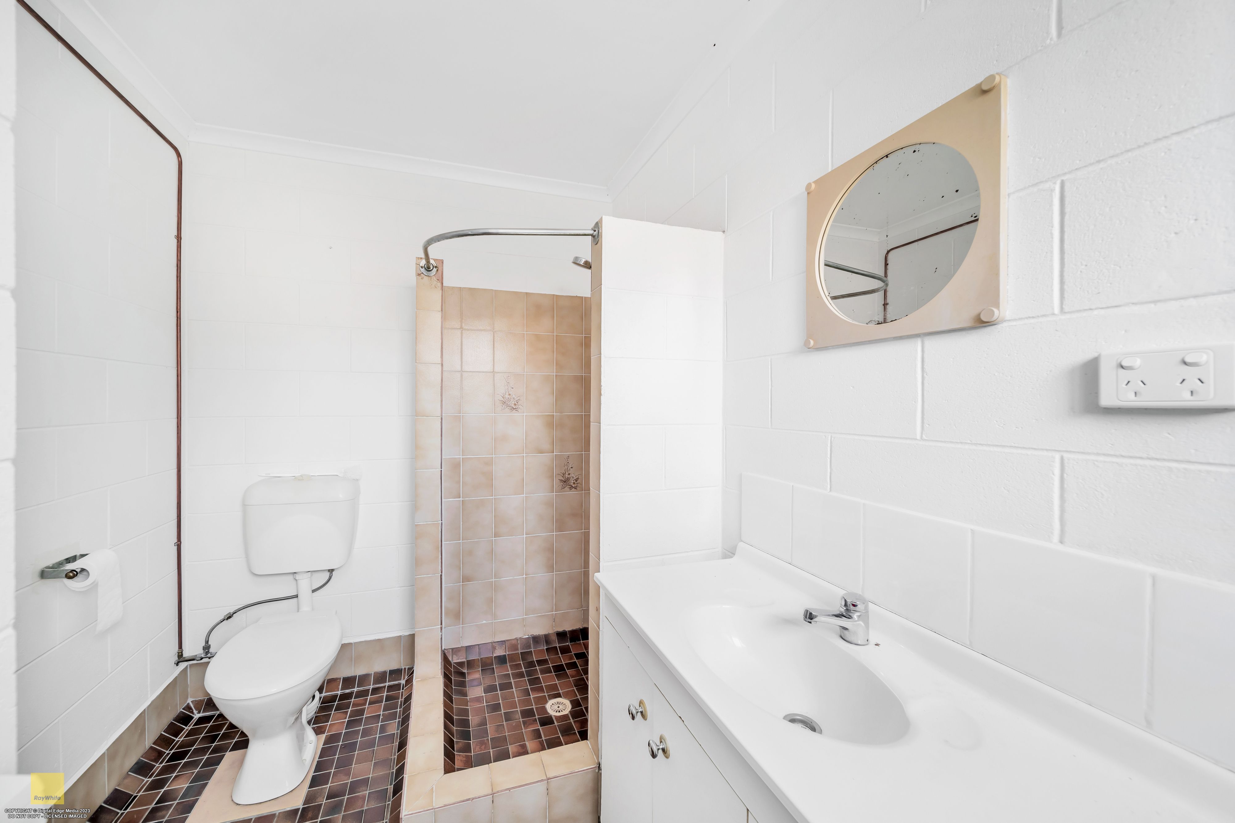 19/108-110 Mayers Street — photo 6 of 12
