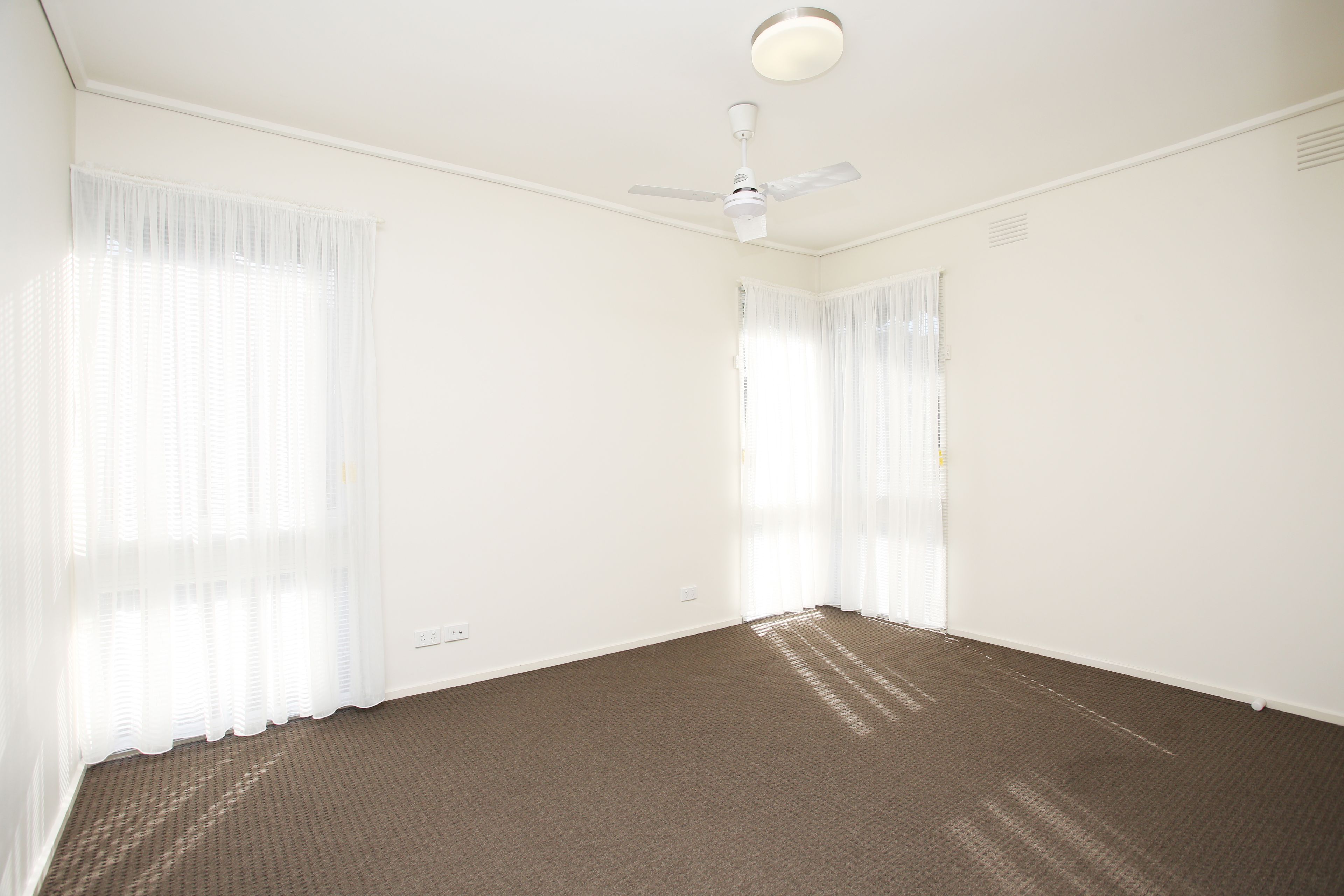 1/8-10 Stuart Avenue, Cheltenham, VIC 3192