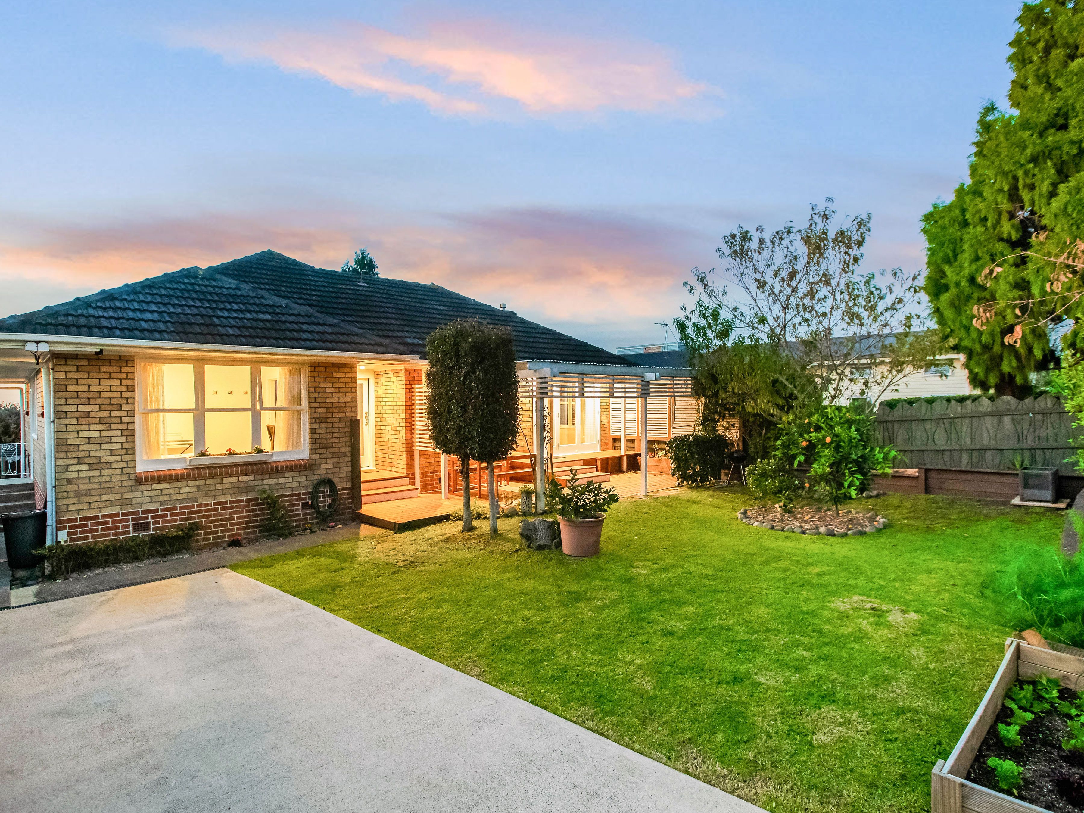 1/35 Bradbury Road, Botany Downs, Manukau City