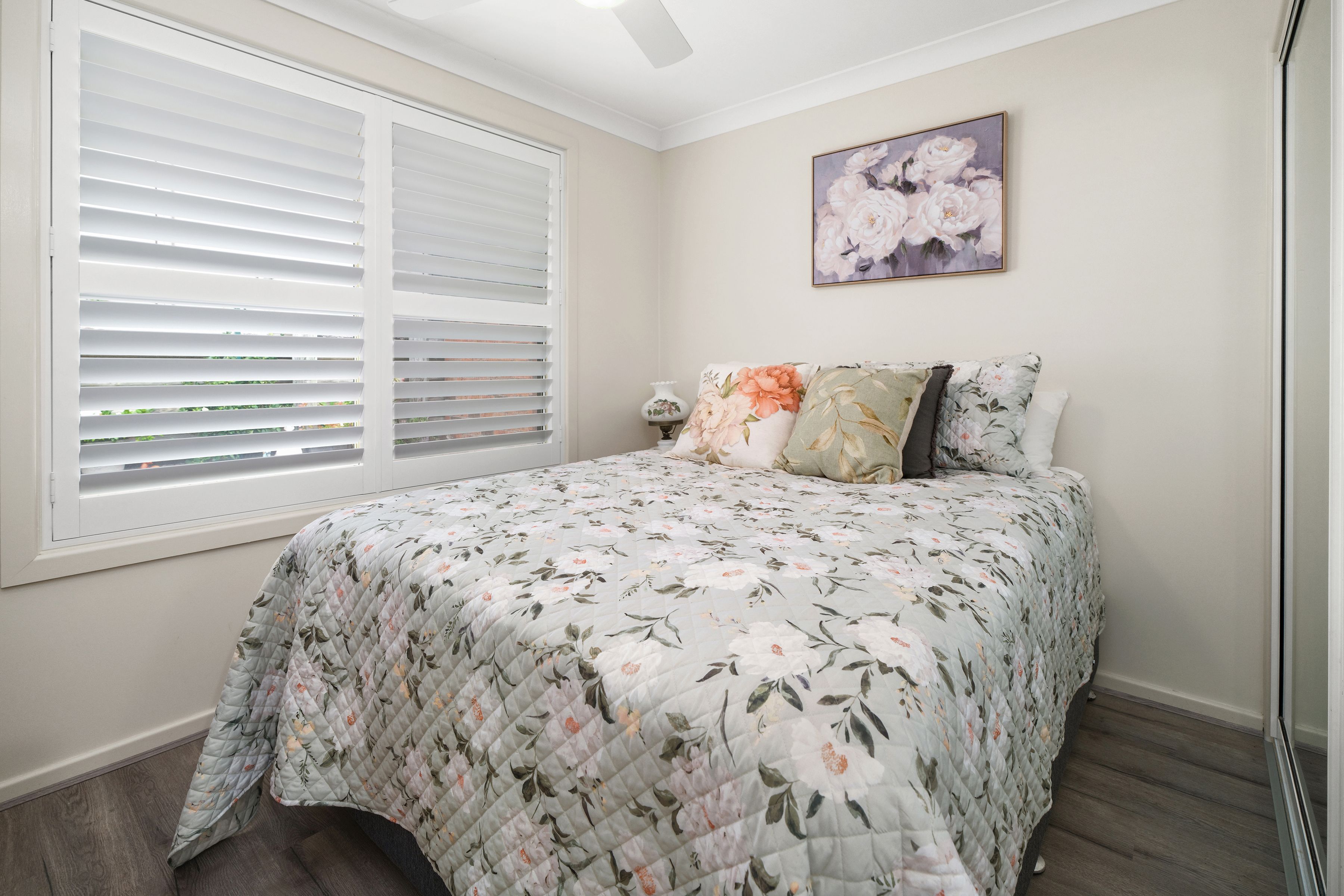2/4 Chippindall Street — photo 4 of 17