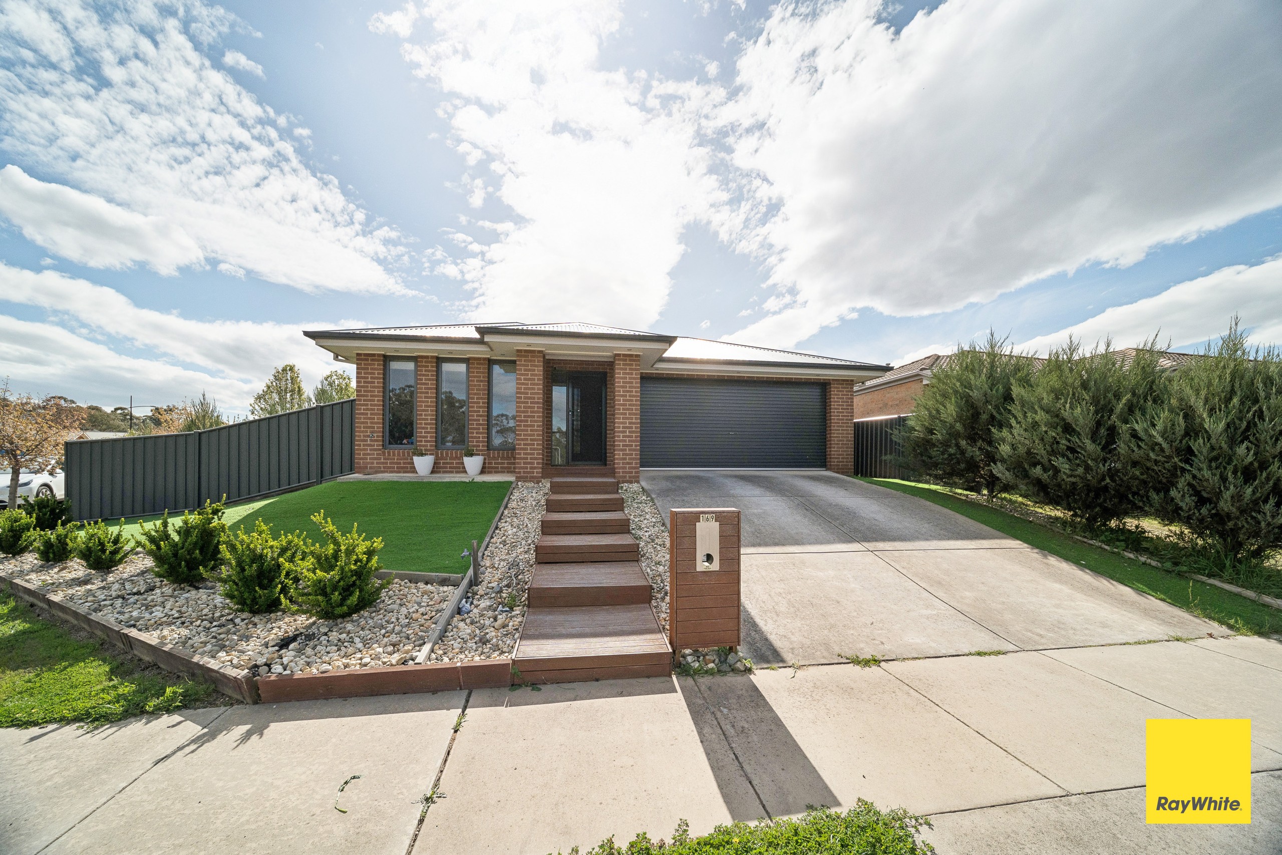 169 Jobs Gully Road, Eaglehawk, VIC 3556