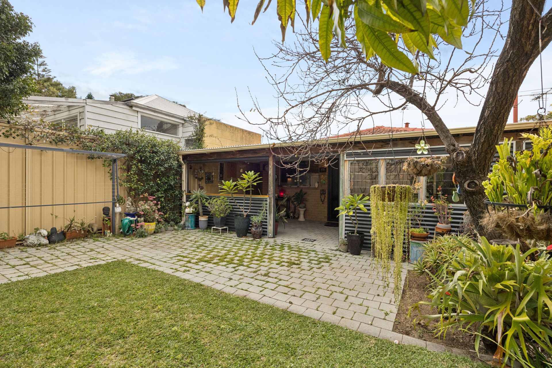 11B Watkins Street — photo 28 of 30
