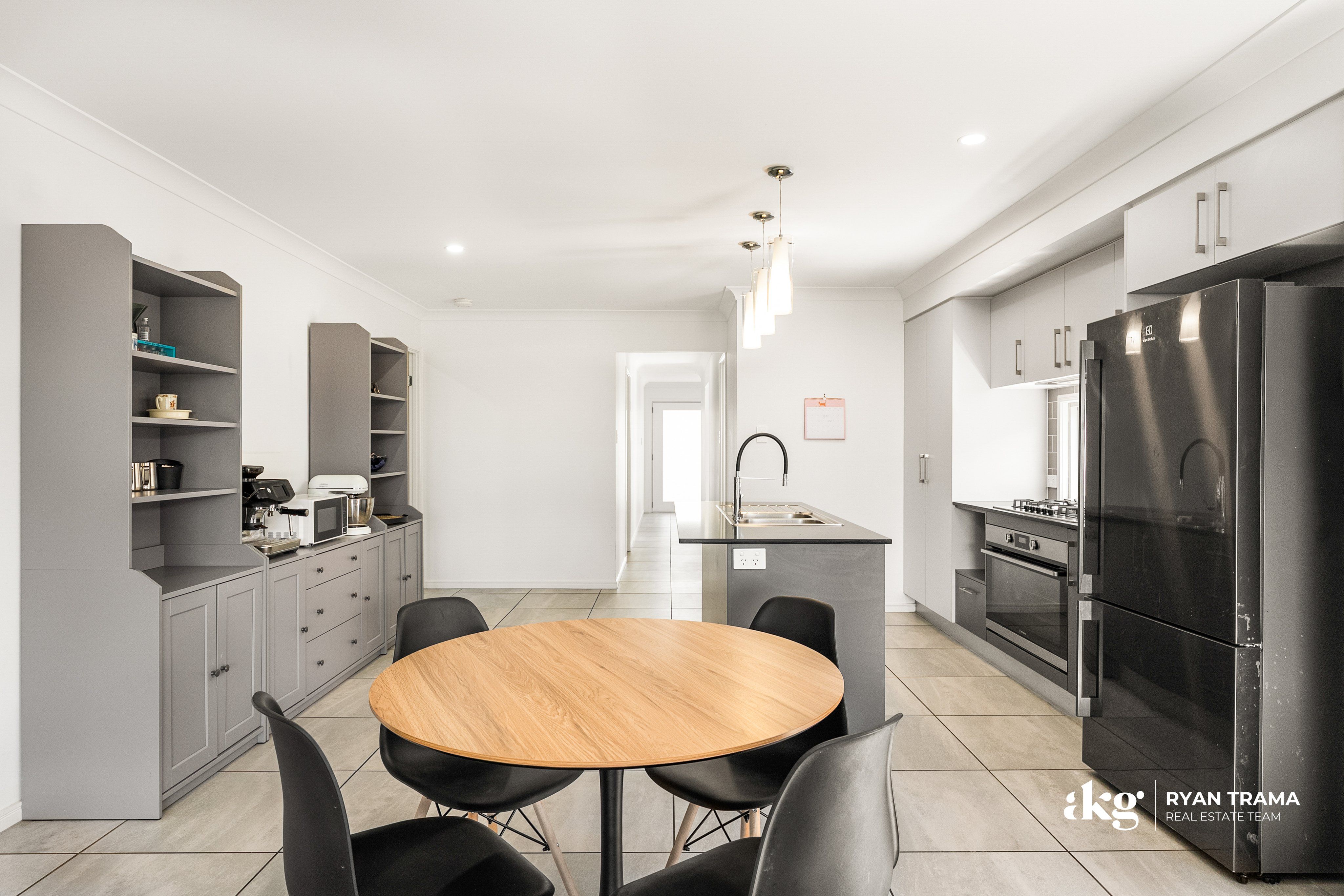 37 Beck Street — photo 7 of 29