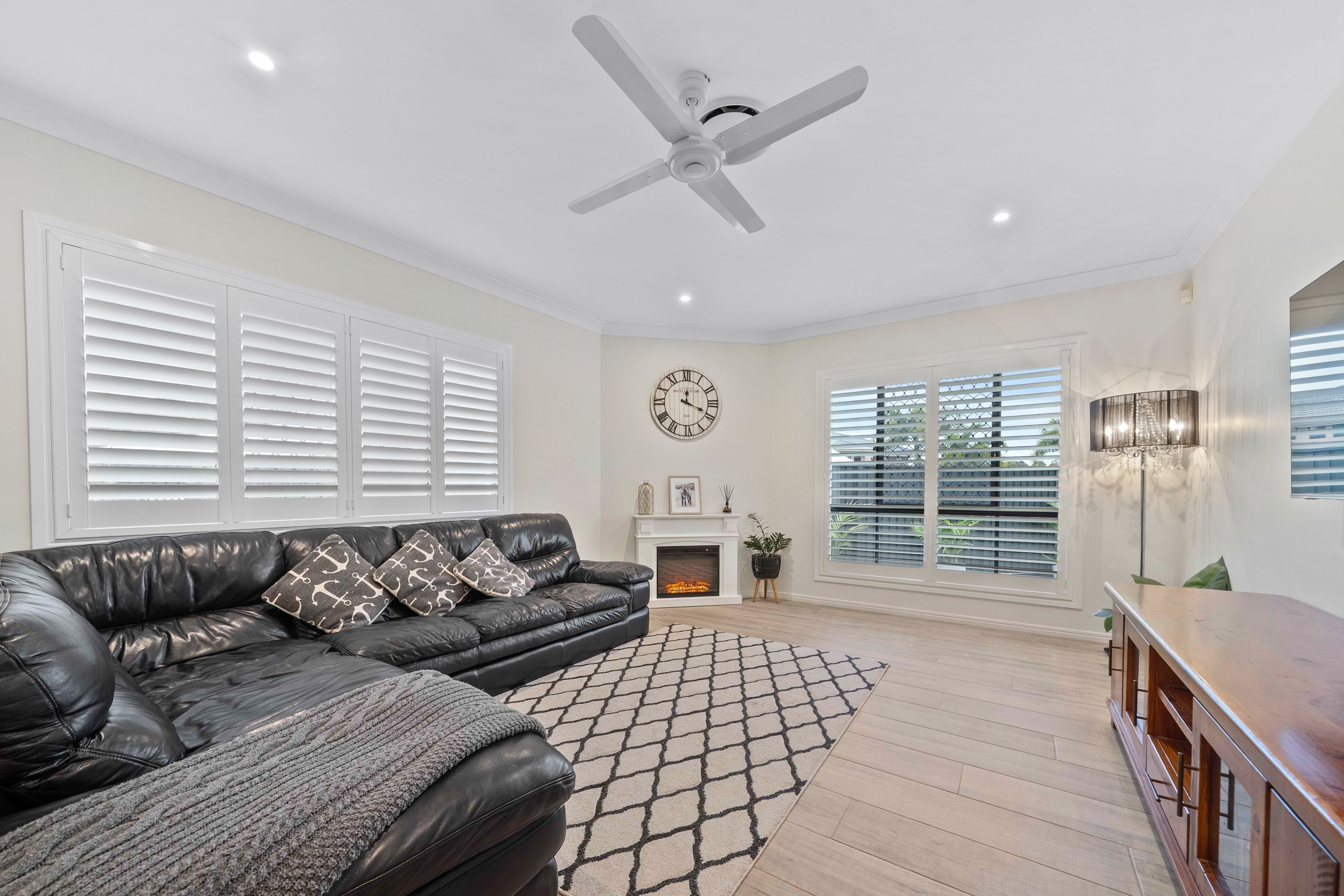18 Rachel Place — photo 6 of 18