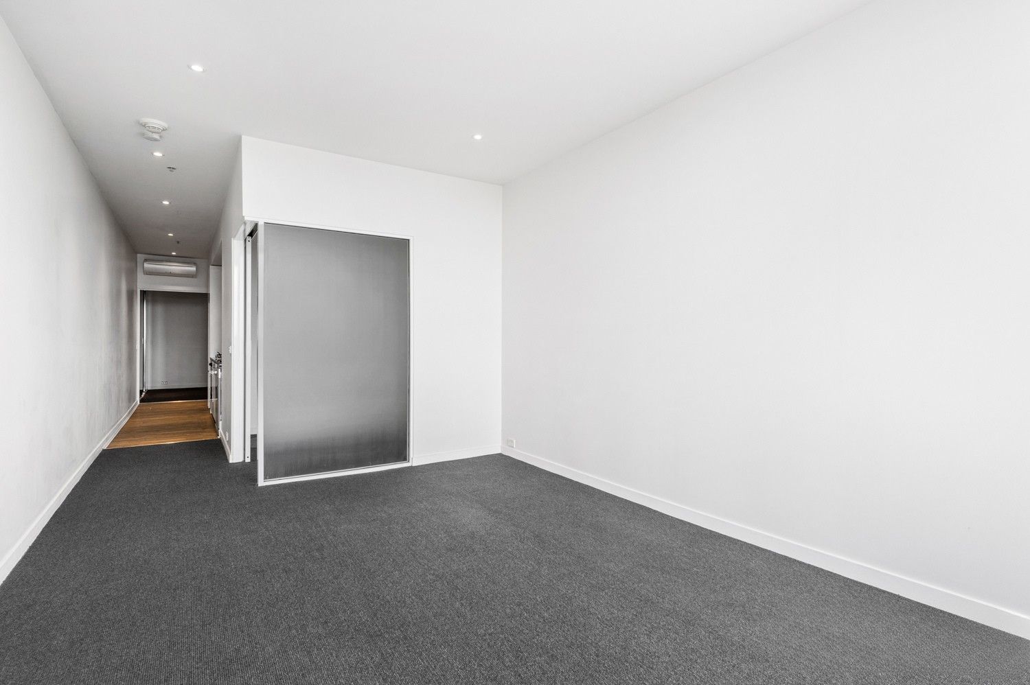 1002/166 Wellington Parade, East Melbourne, VIC 3002