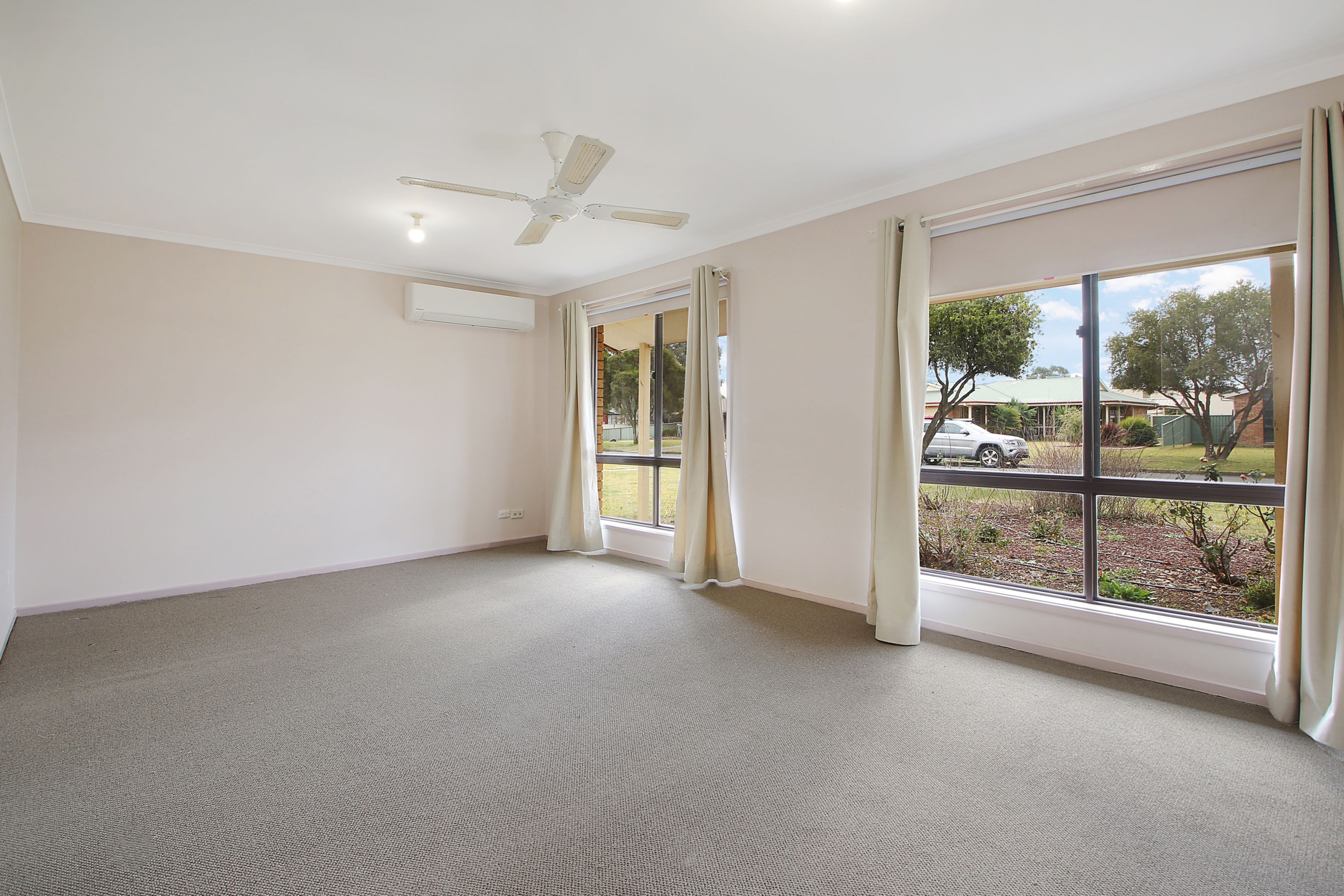 16 Murdoch Place, Holbrook, NSW 2644