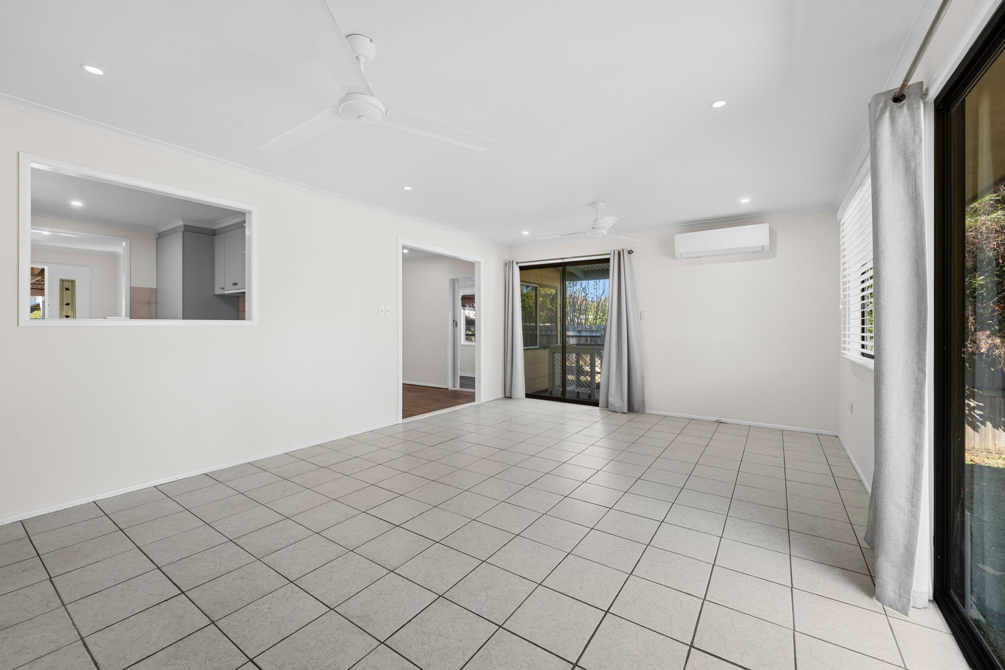 7 Mary Street East — photo 9 of 24