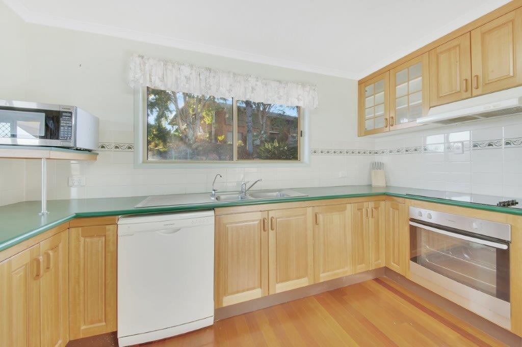 13 Myrtle Court, Kin Kora, QLD 4680
