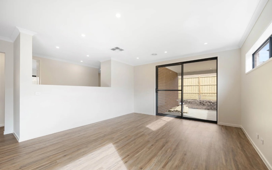 14 Cool Street, Sunbury, VIC 3429