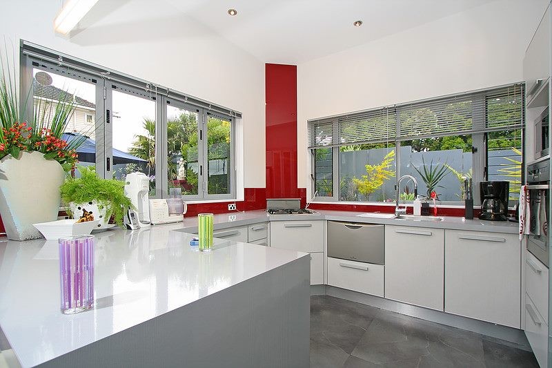 1A Keys Street, Belmont, North Shore City