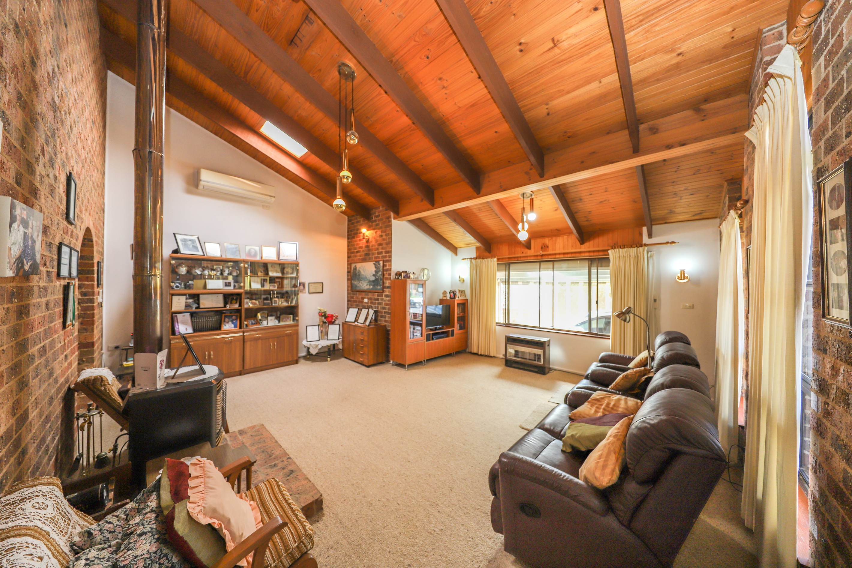 11 Cedar Crescent, Tumut, NSW 2720