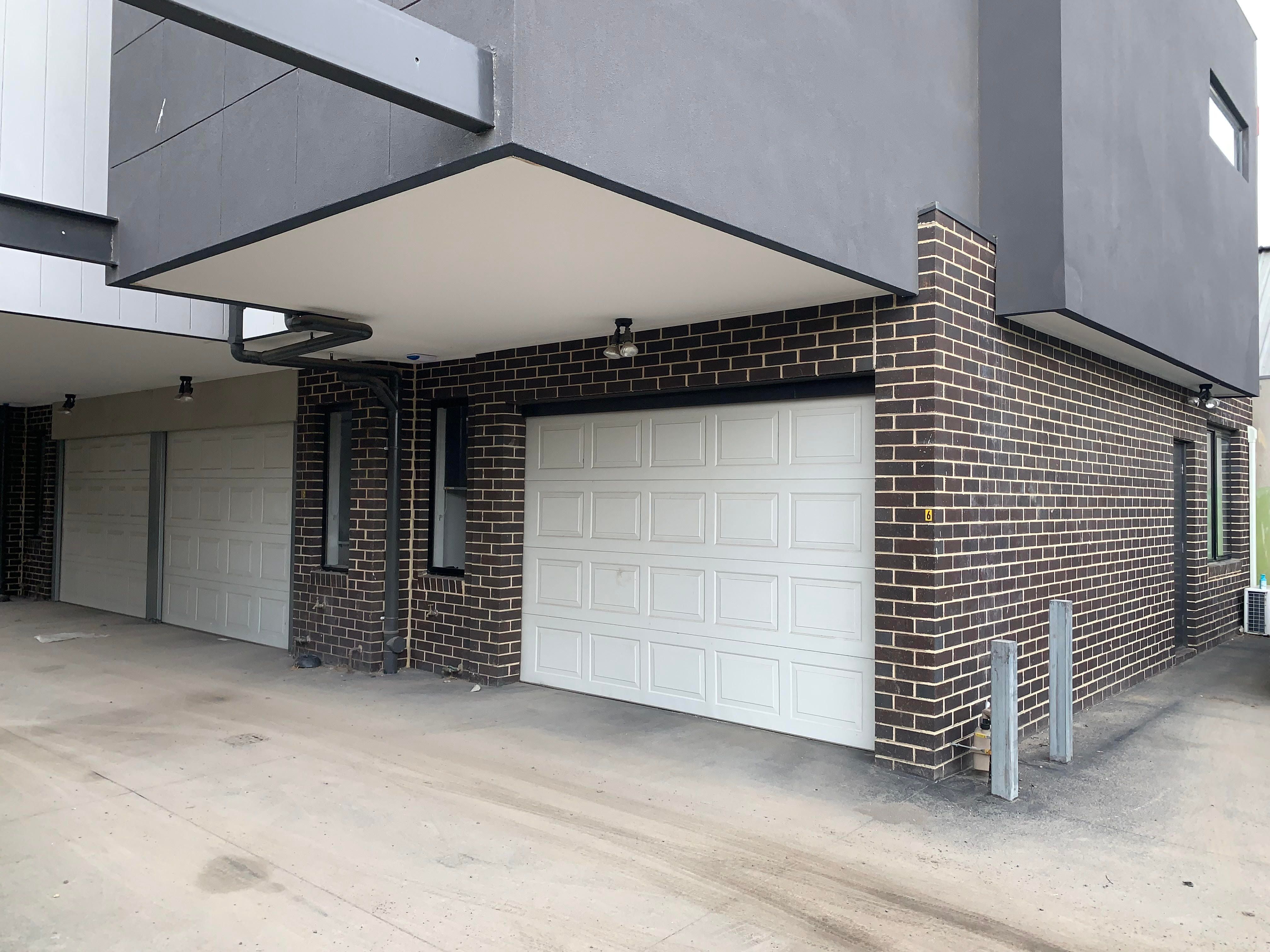 5/1072 Sydney Road — photo 6 of 6