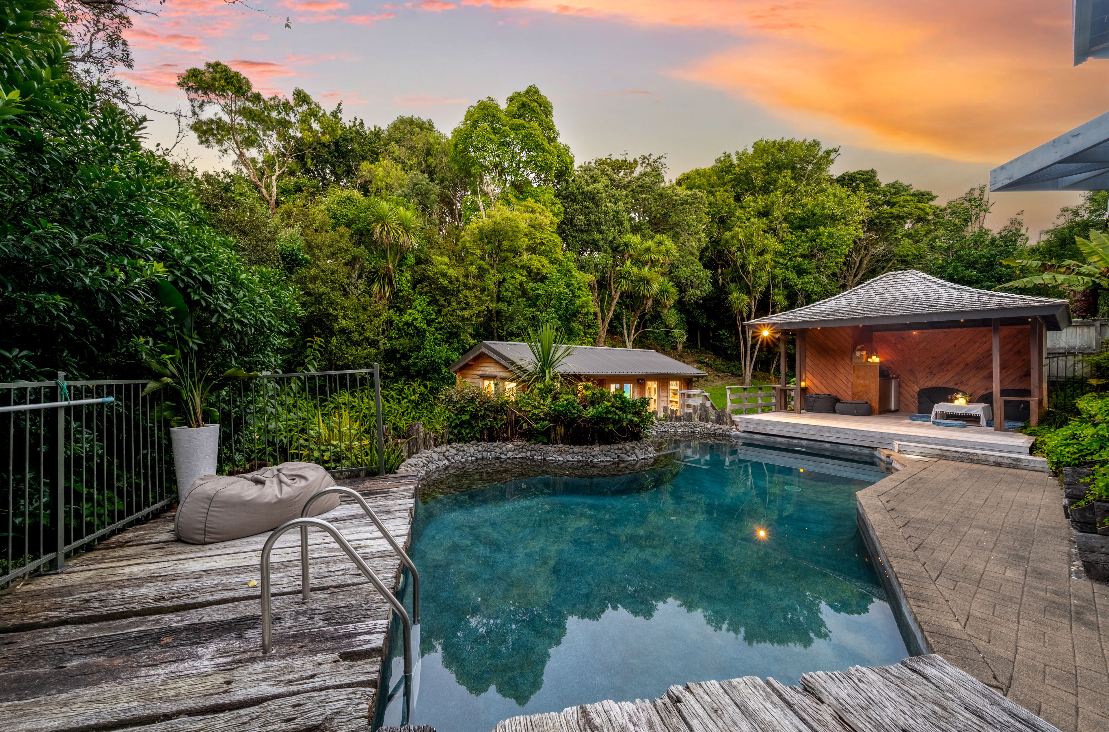 127 Mellons Bay Road, Mellons Bay, Manukau City