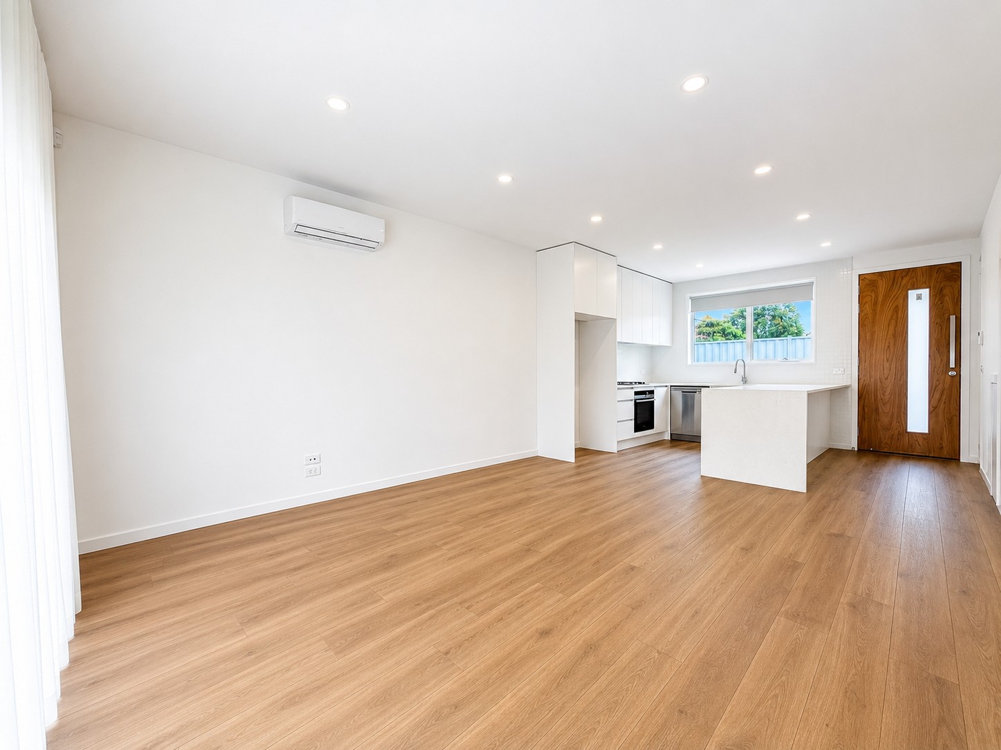 3/43 Dumbarton Street, Reservoir, VIC 3073