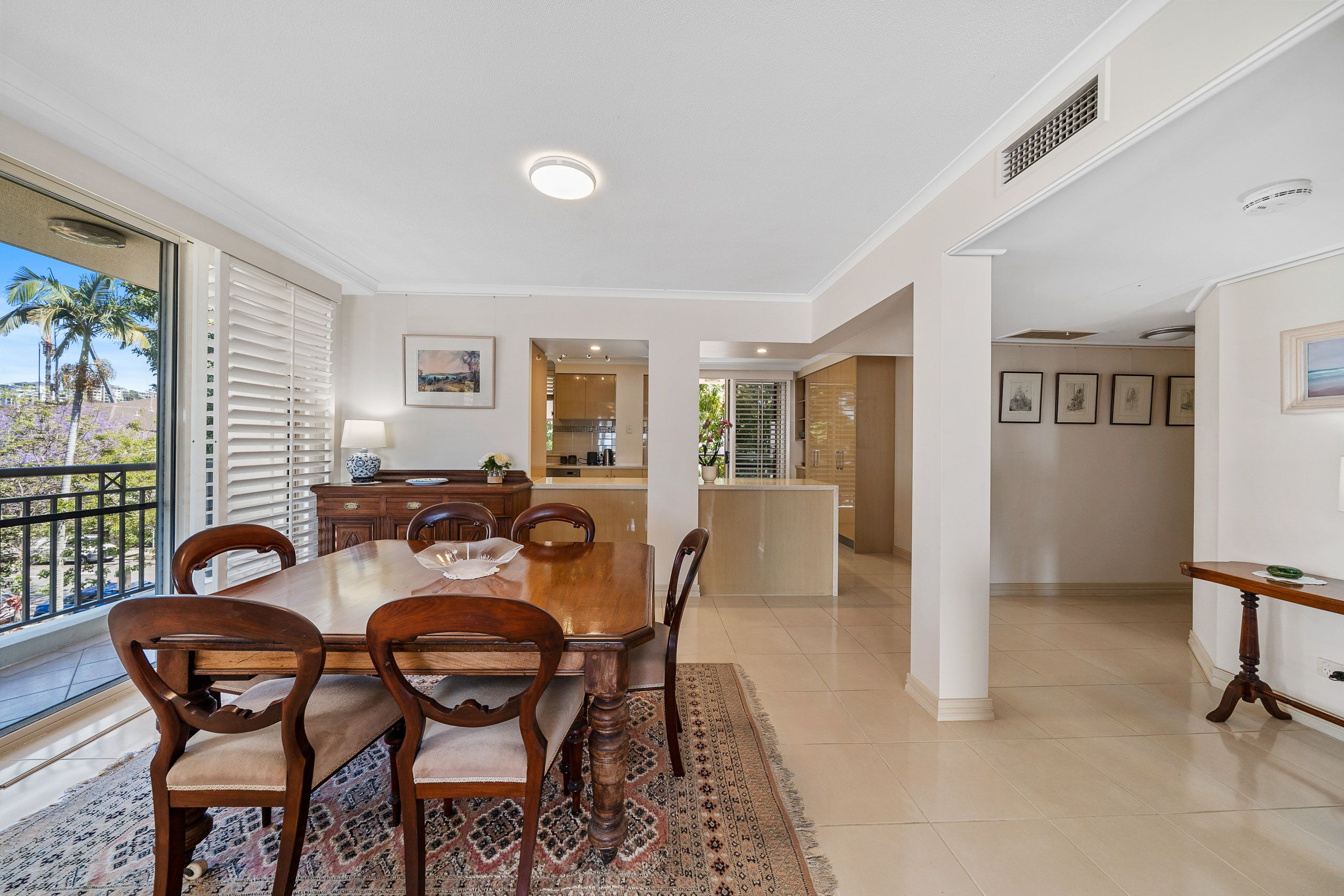304/57A Newstead Terrace — photo 7 of 23