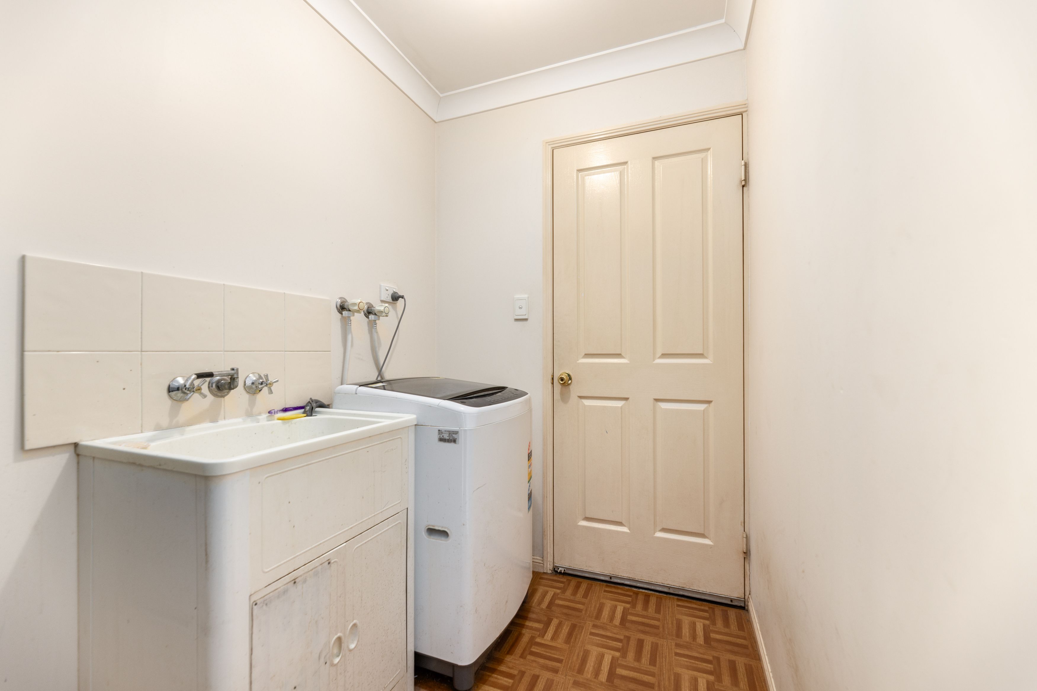 20 Kensington Court — photo 14 of 22