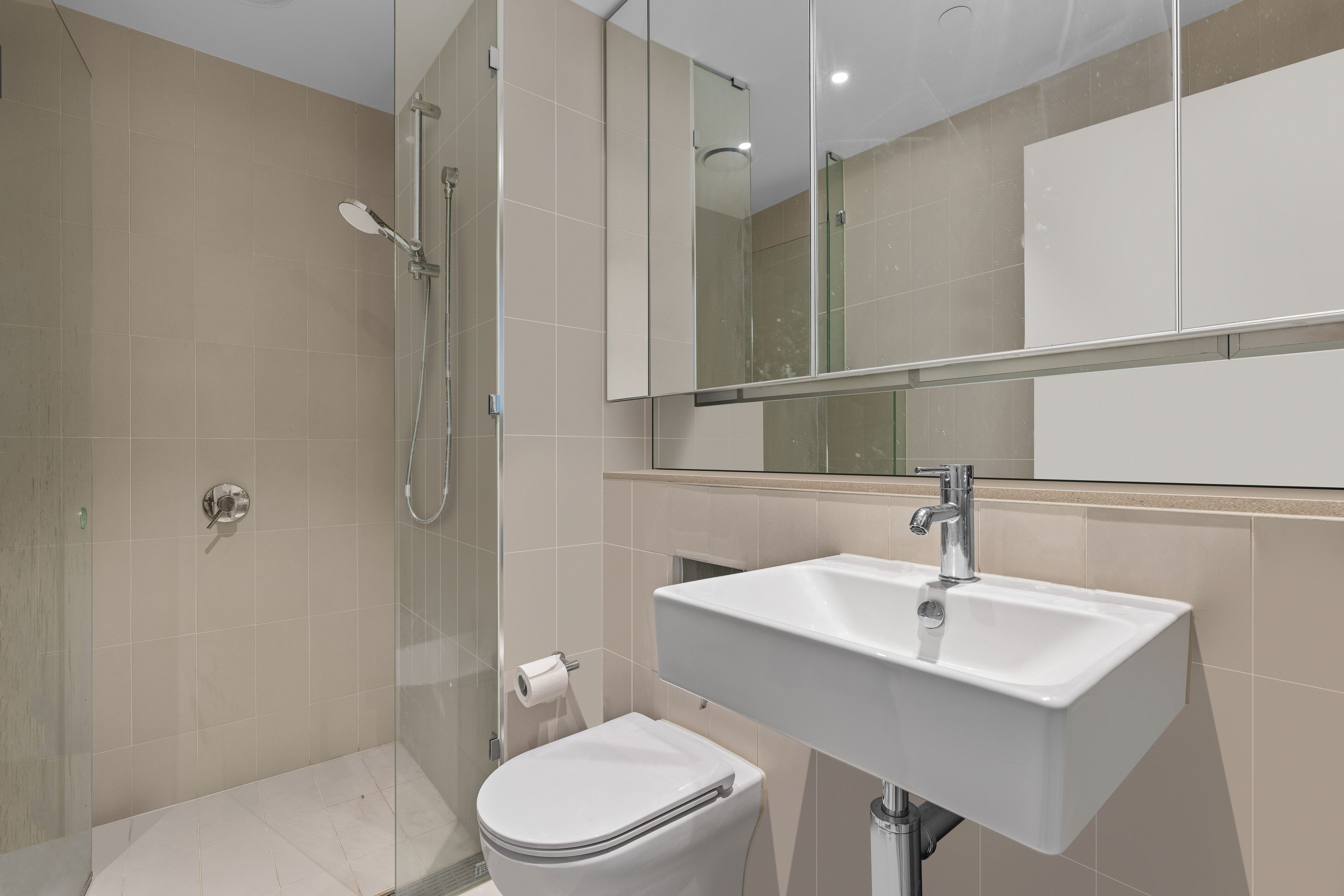 1311N/889 Collins Street — photo 10 of 21