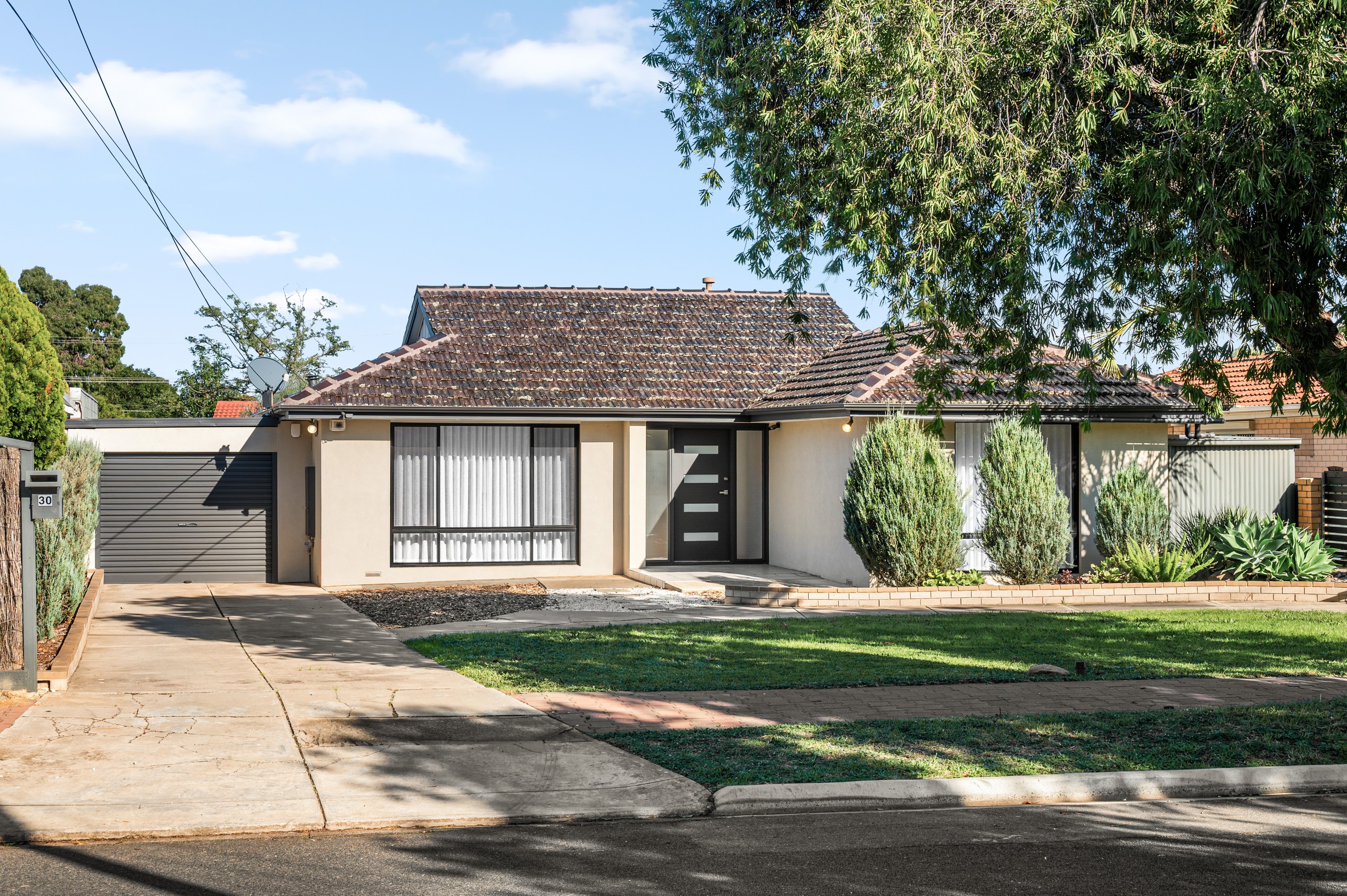 30 Vingara Drive, Dernancourt, SA 5075