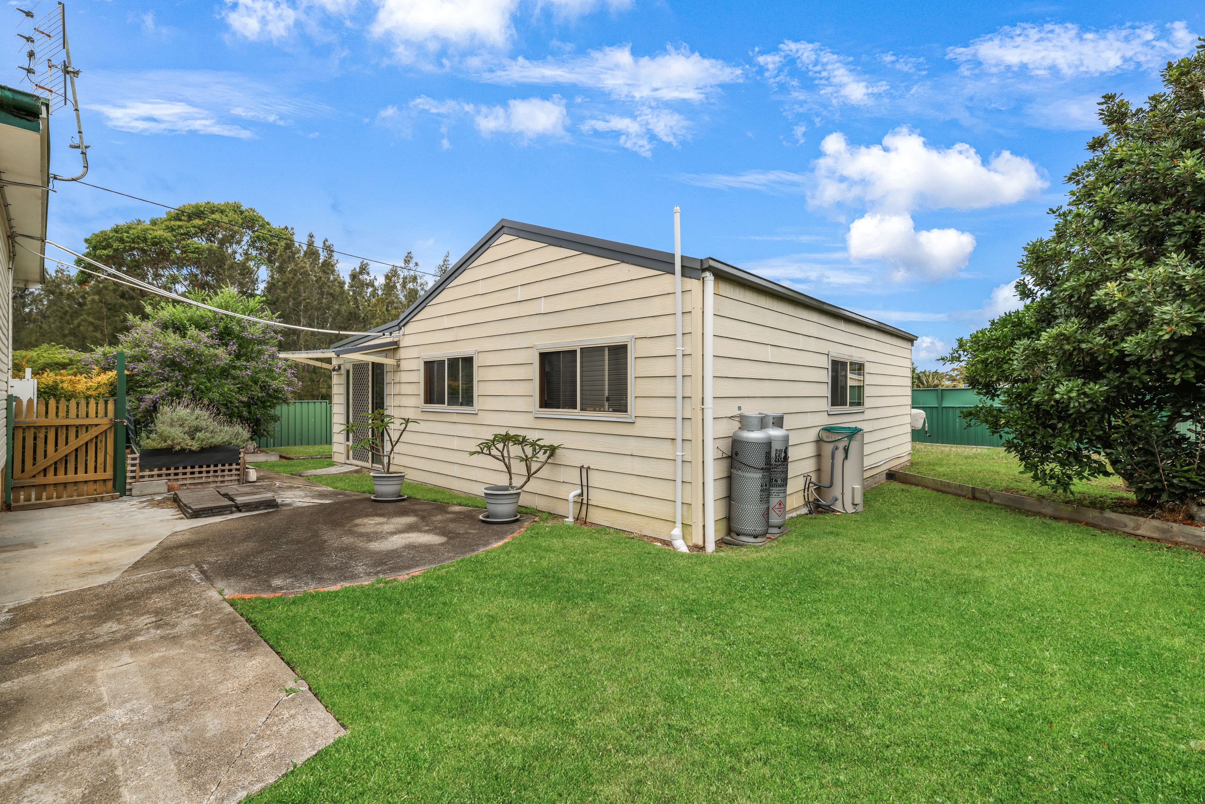 24 Otranto Avenue, Orient Point, NSW