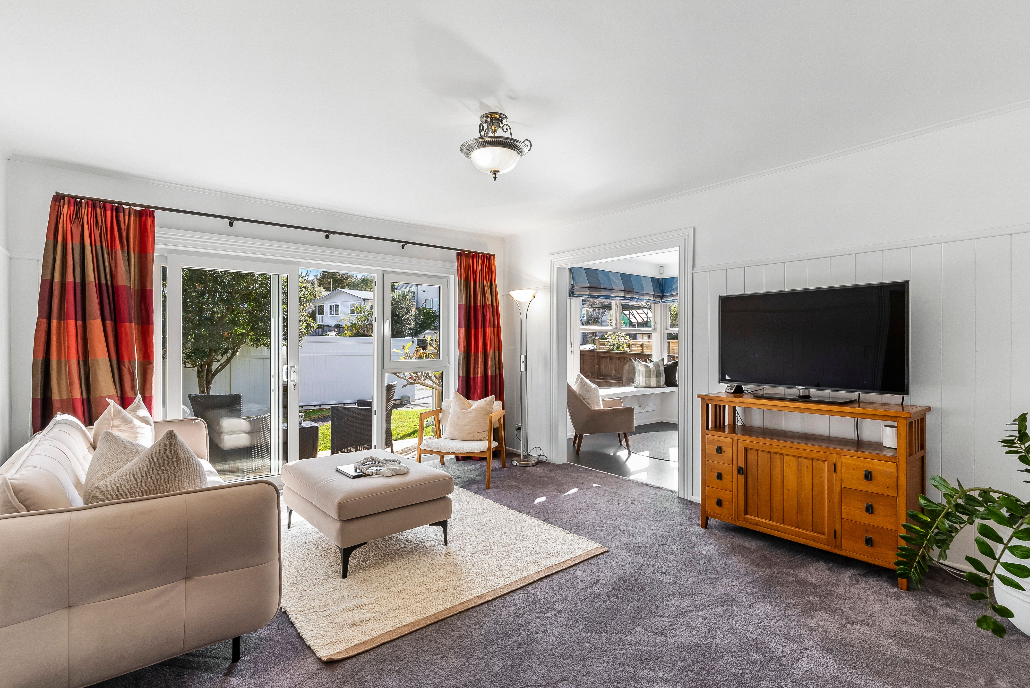 14 Mountbatten Avenue, Hillcrest, North Shore City