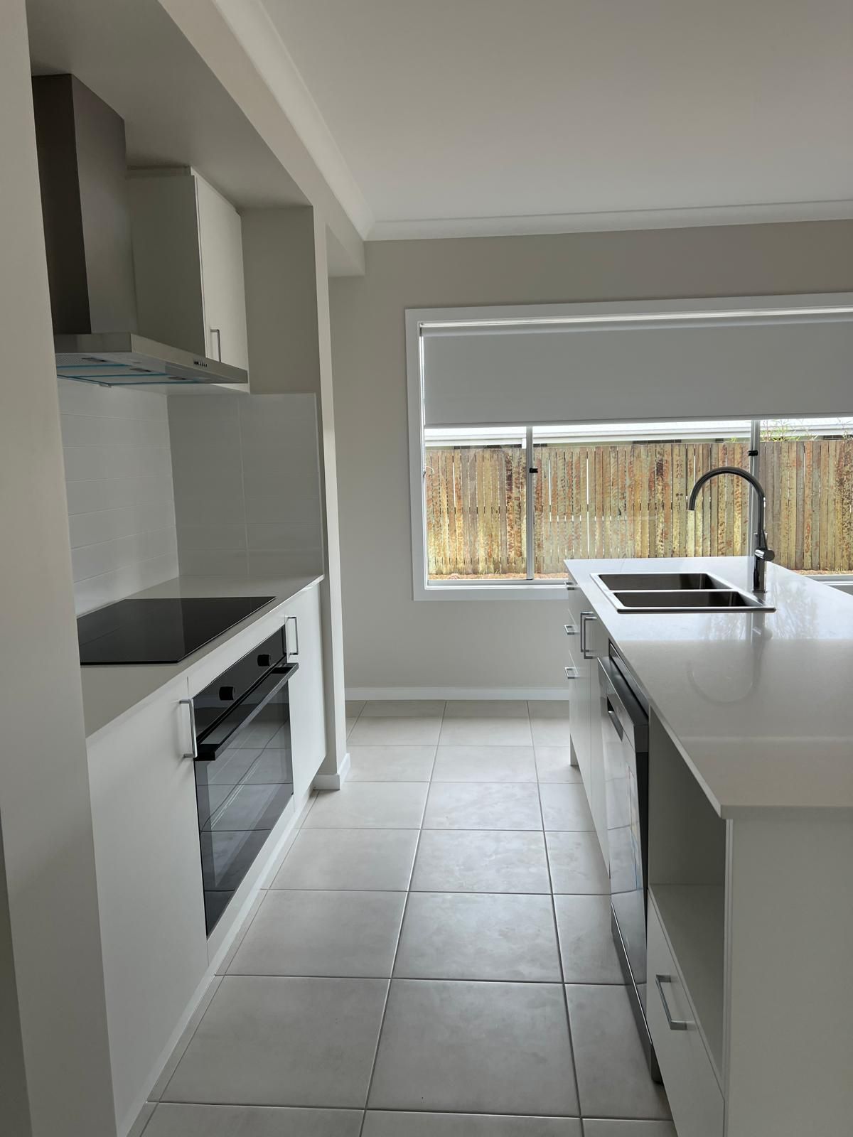 9 Lewis Street — photo 3 of 7