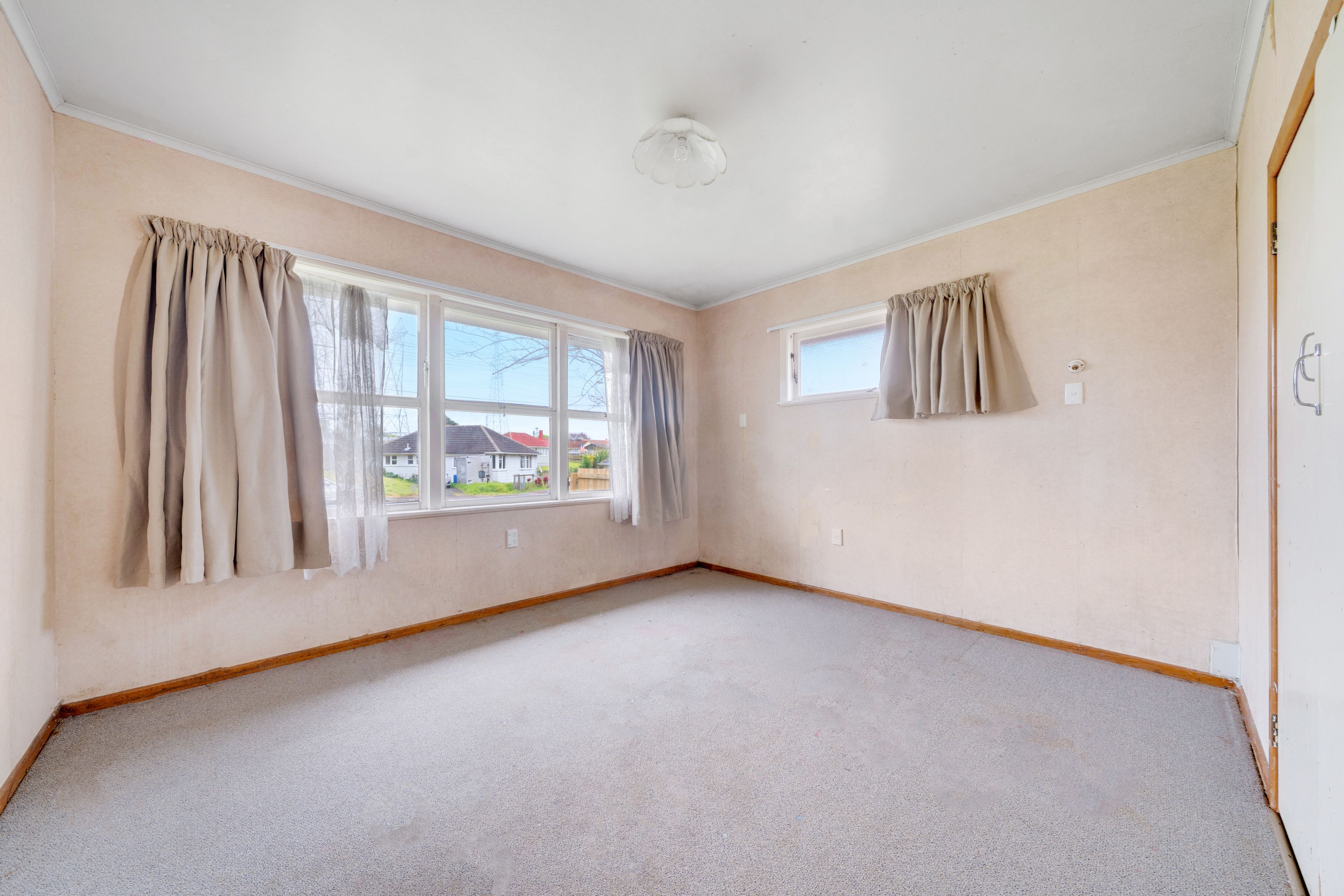 15 Julian Place, Otara, Manukau City