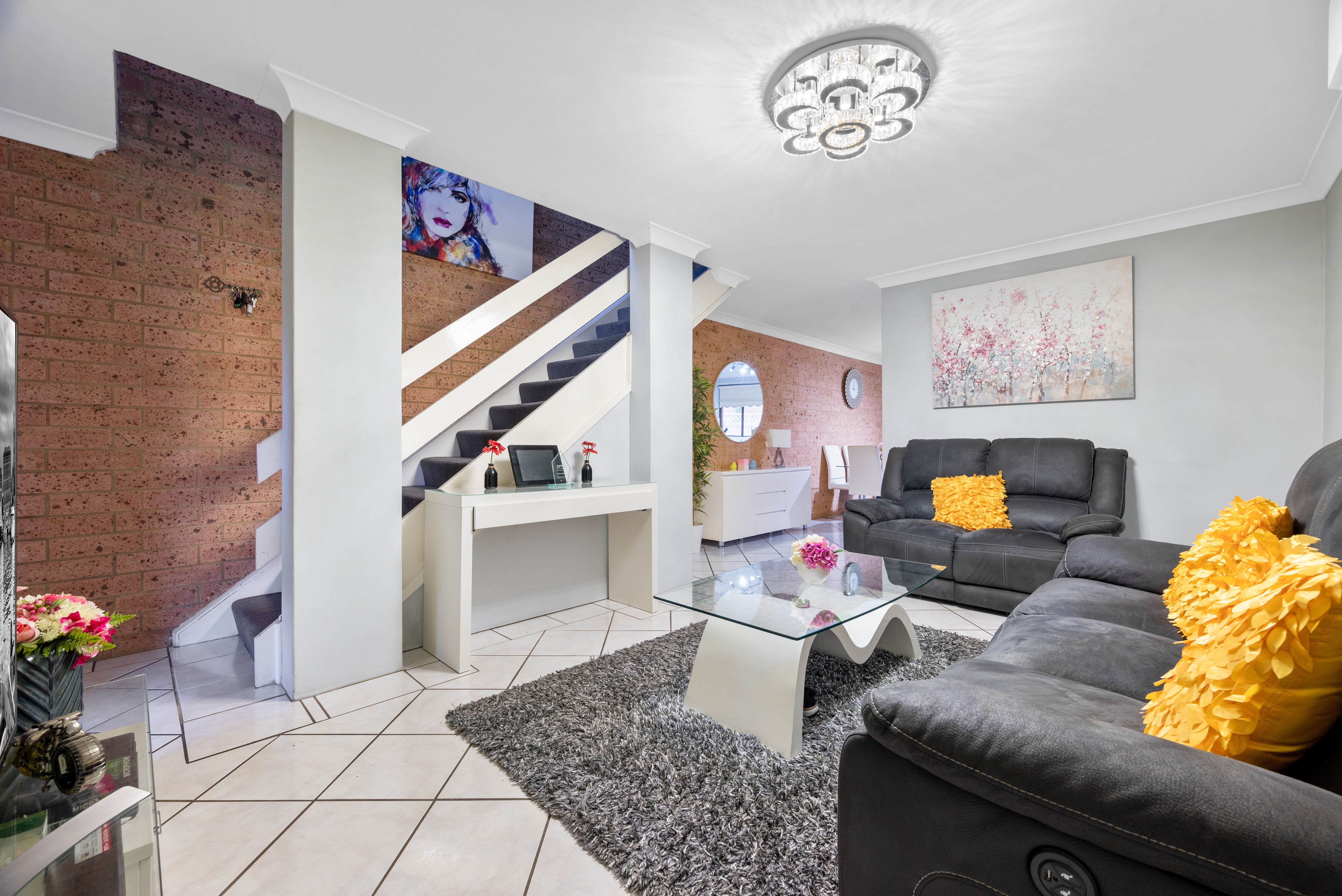 1/5 Amaranthus Place, Macquarie Fields, NSW 2564