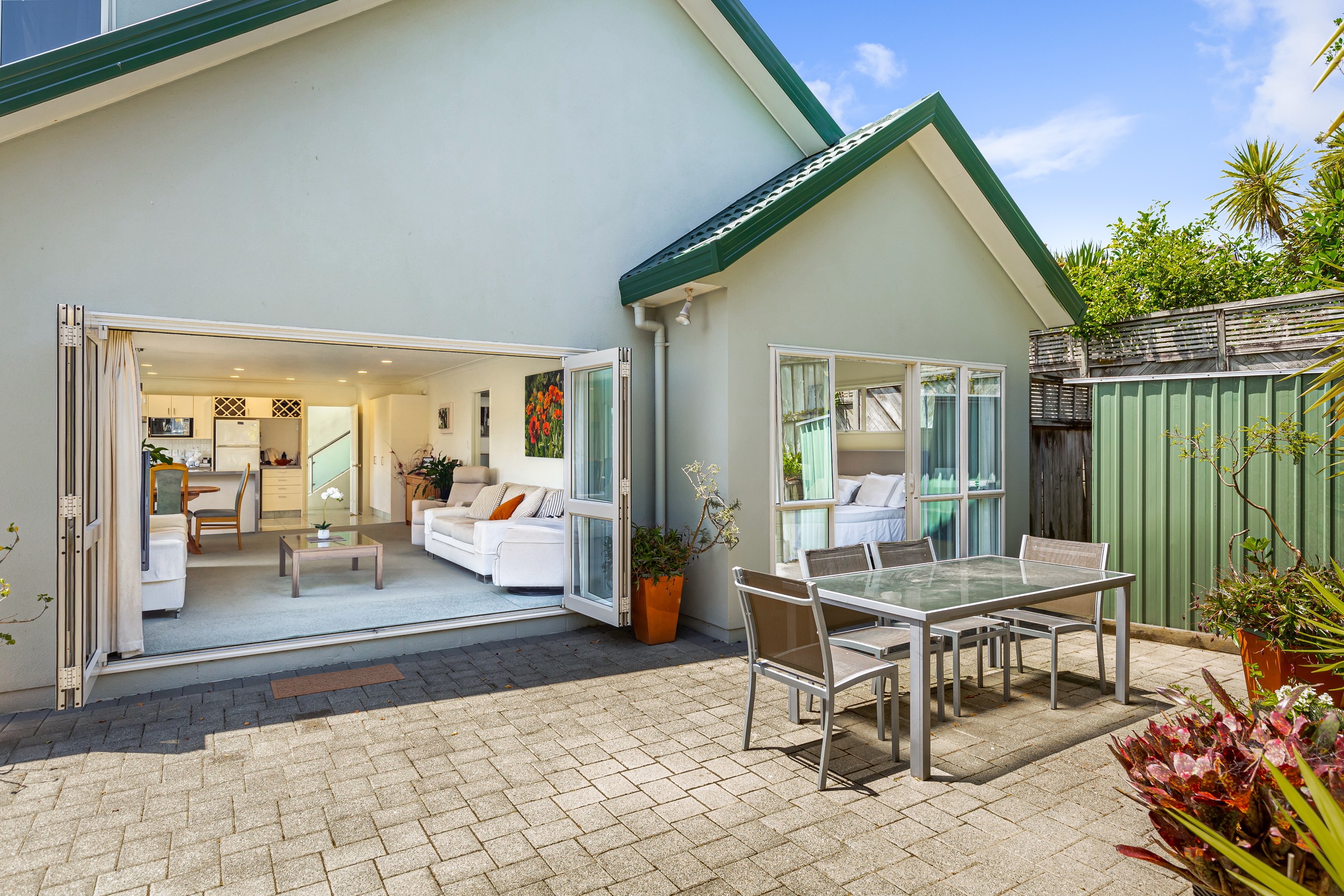 5 Ballini Rise, West Harbour, Waitakere City