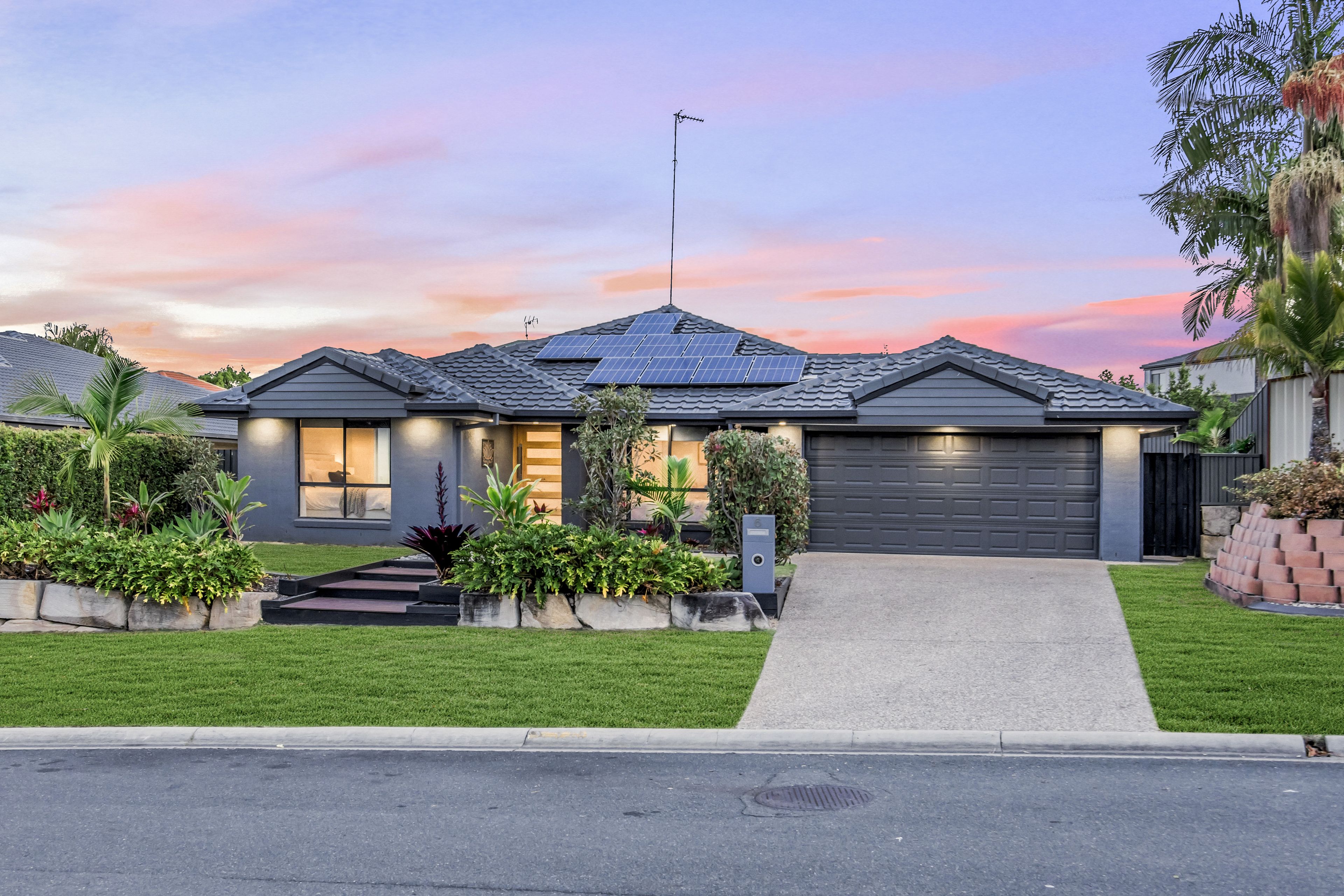 6 Matzia Avenue, Pacific Pines QLD 4211