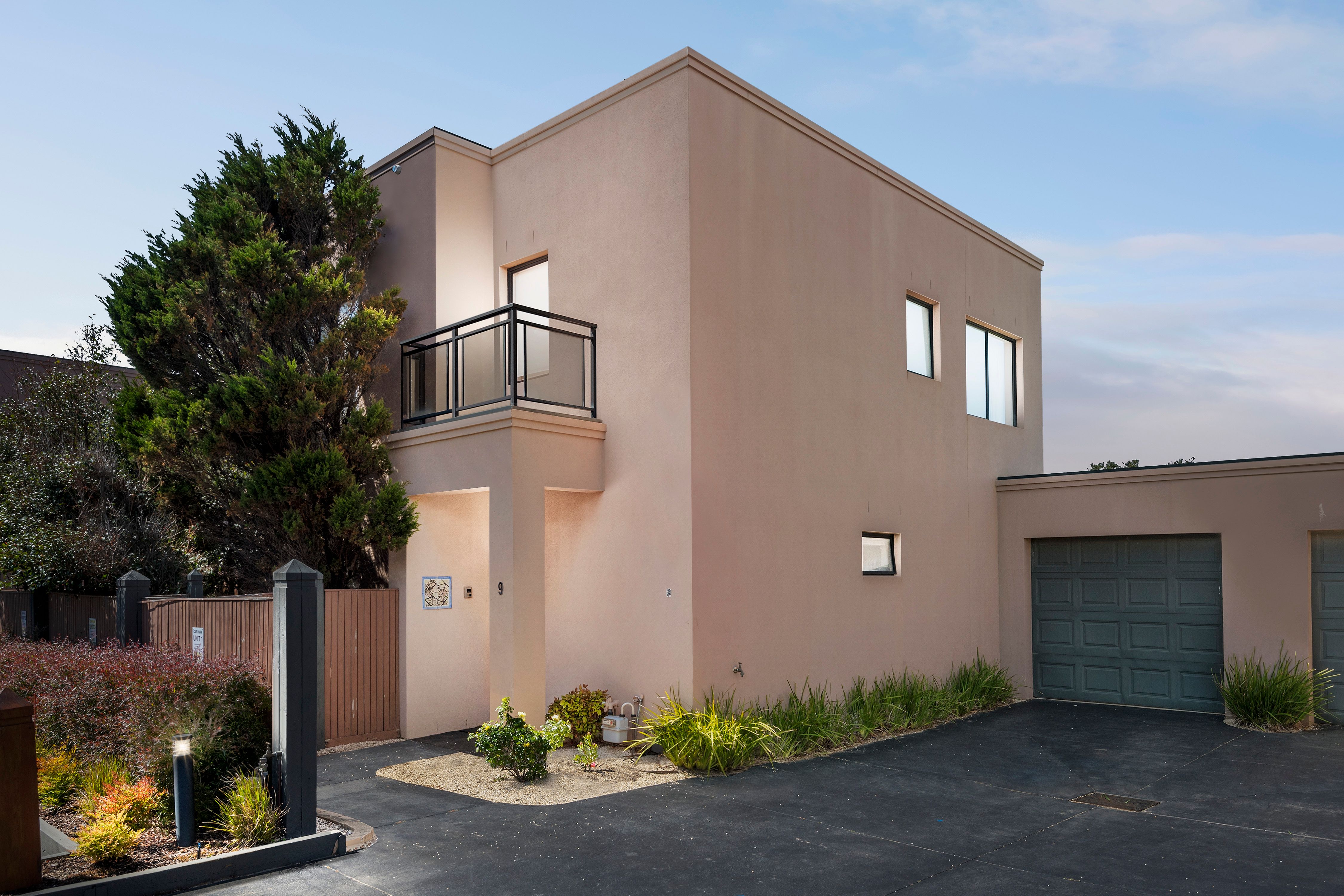 9/284-285 Nepean Highway, Seaford VIC 3198