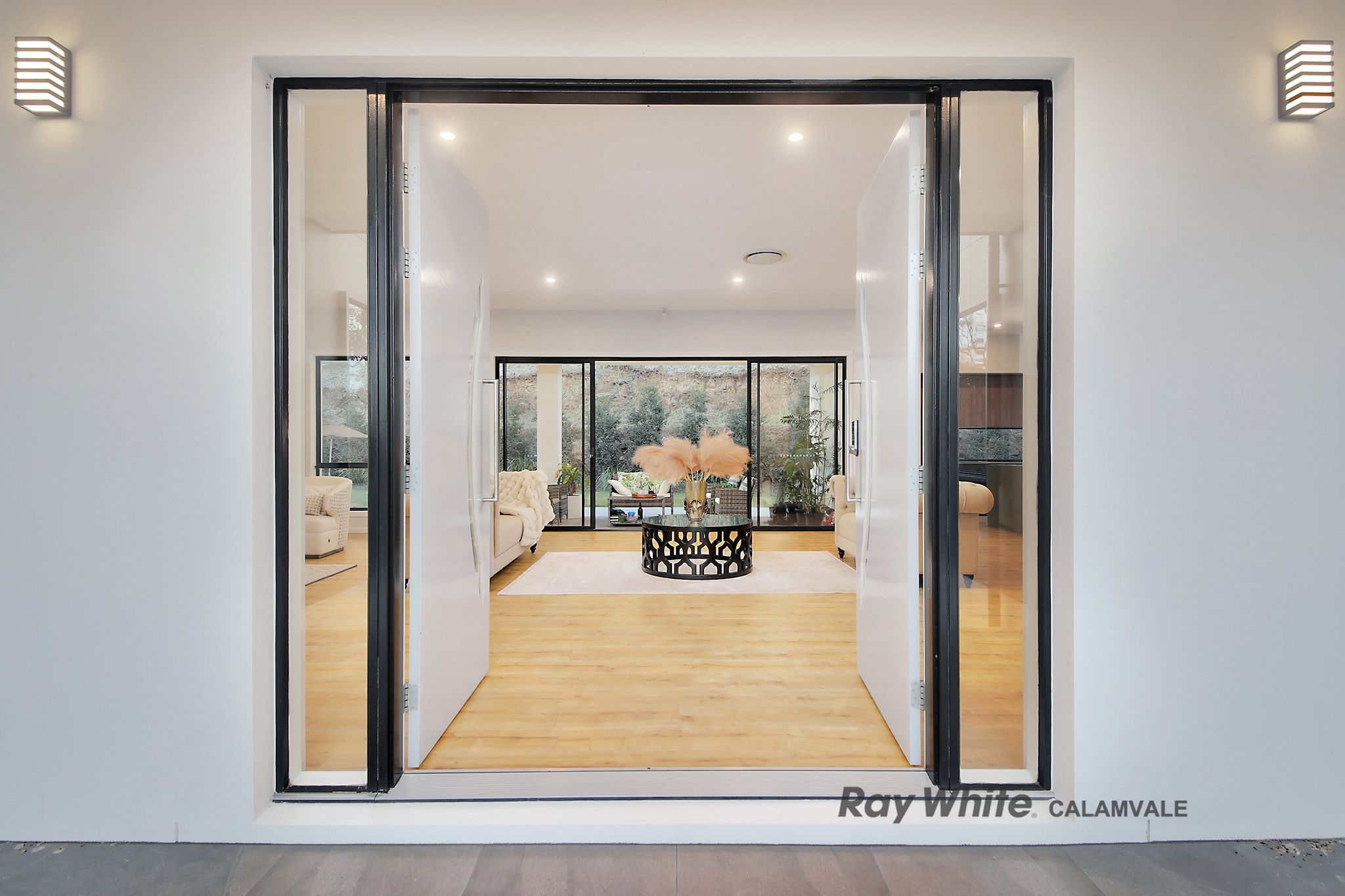 35 Winrock Street — photo 3 of 30
