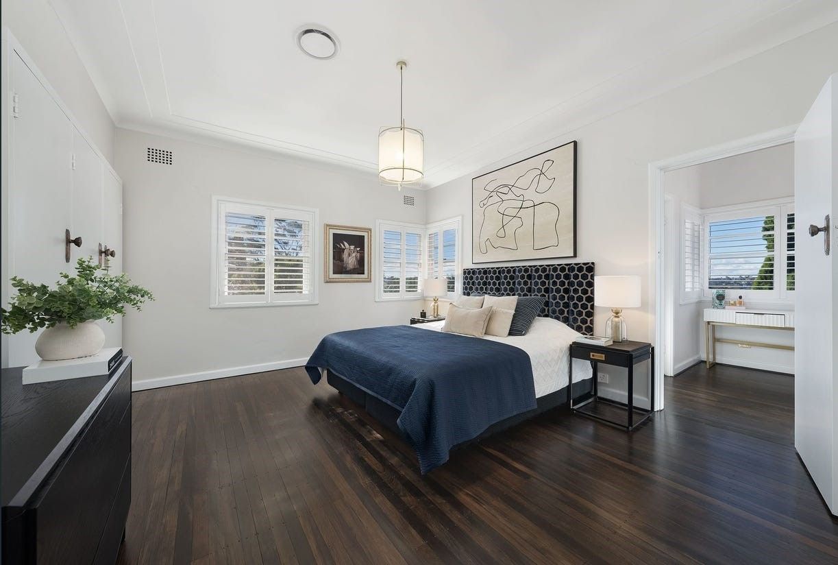 20 Aubrey Road — photo 3 of 8