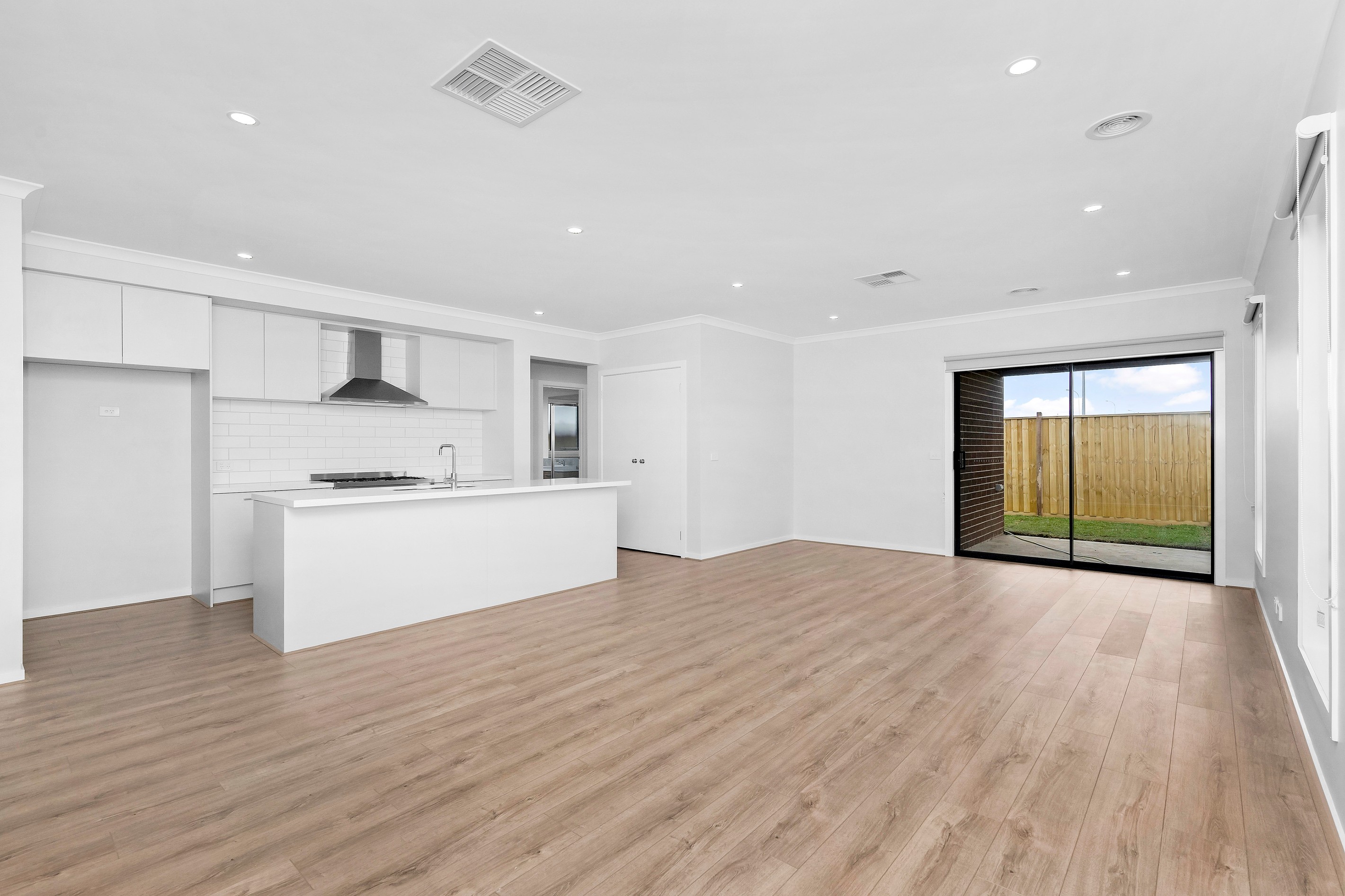 4 Wynnesward Street, Woodstock, VIC 3751