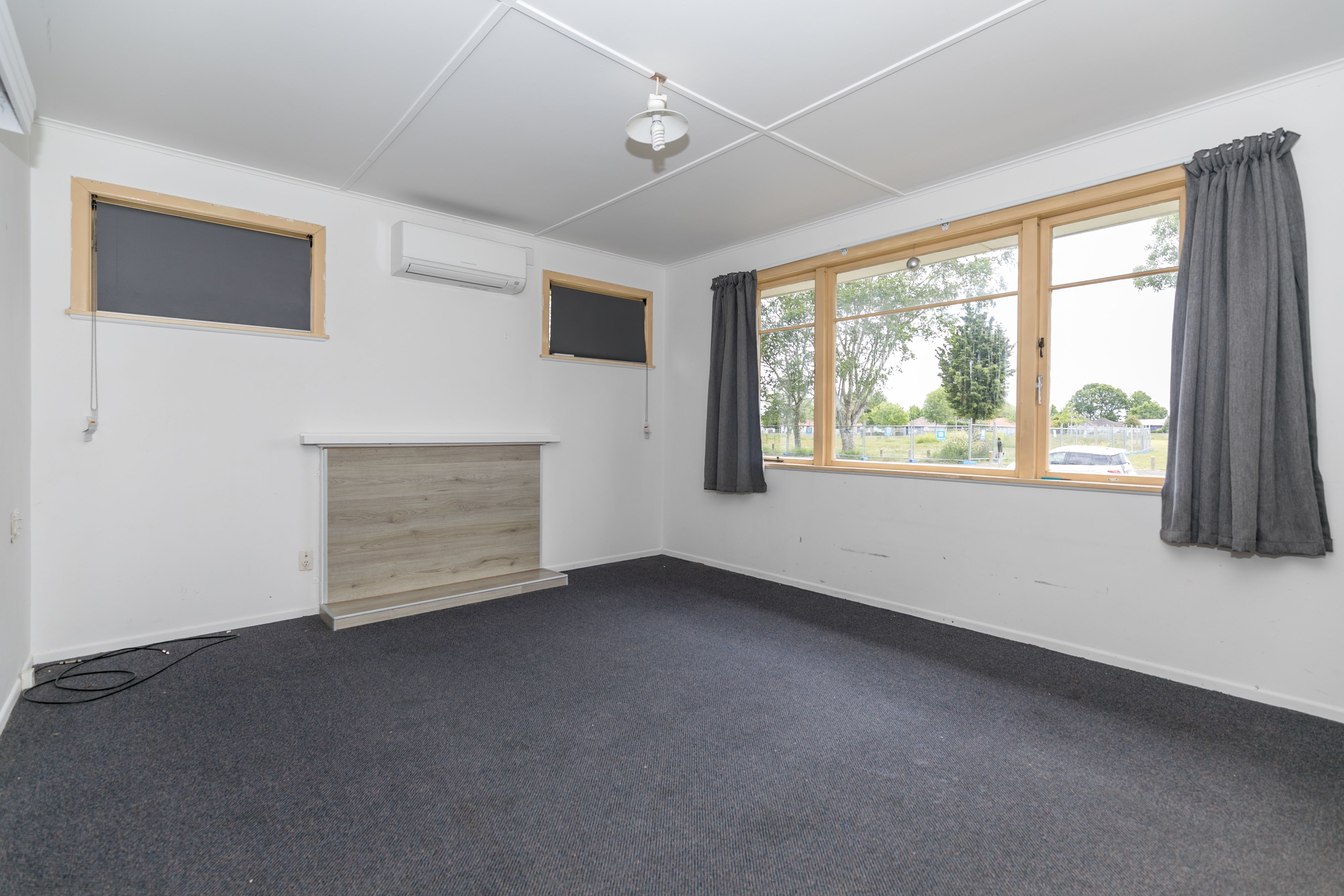 303 Dey Street, Hamilton East, Hamilton City